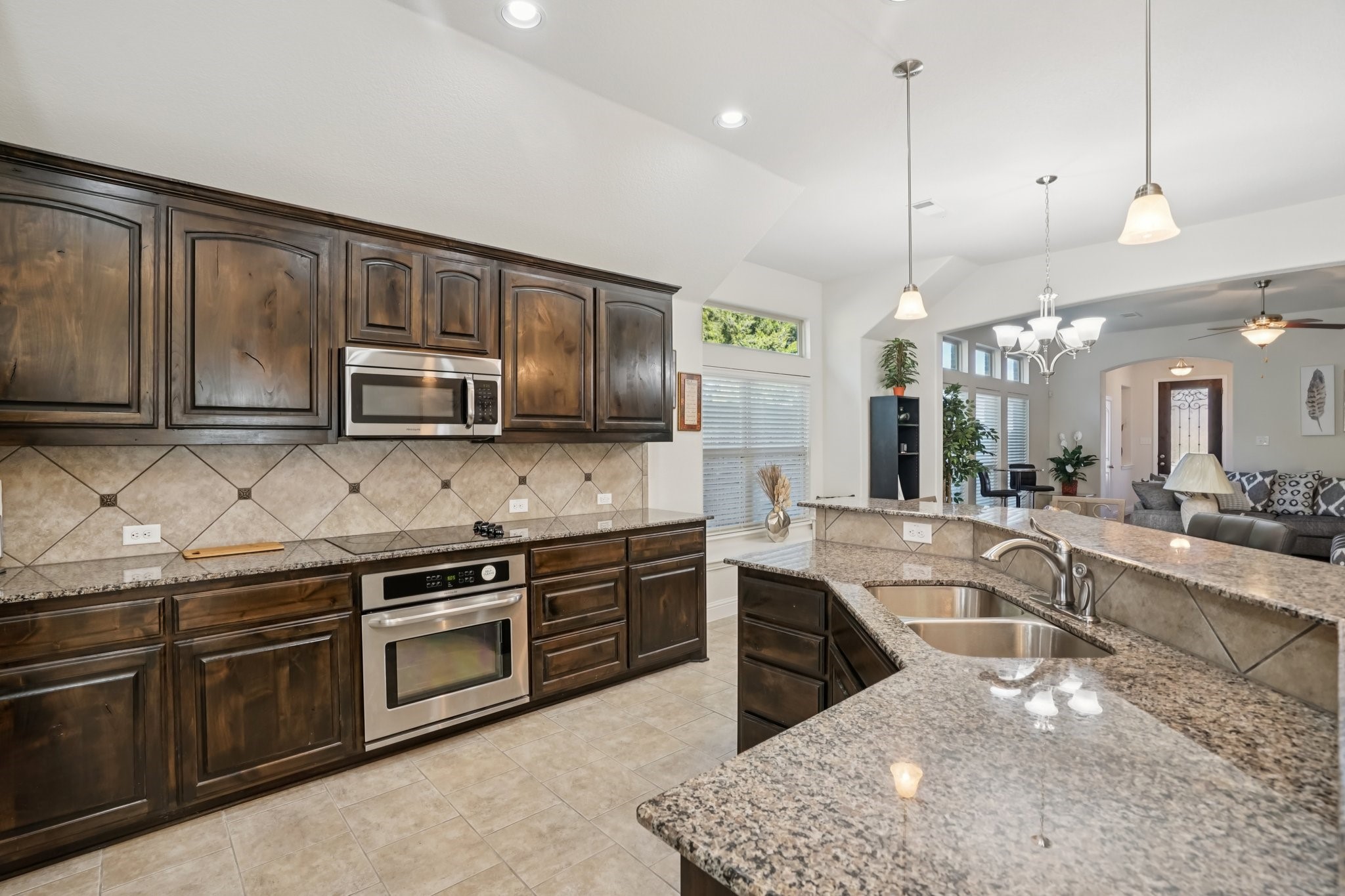 500 Nightinggale Lane