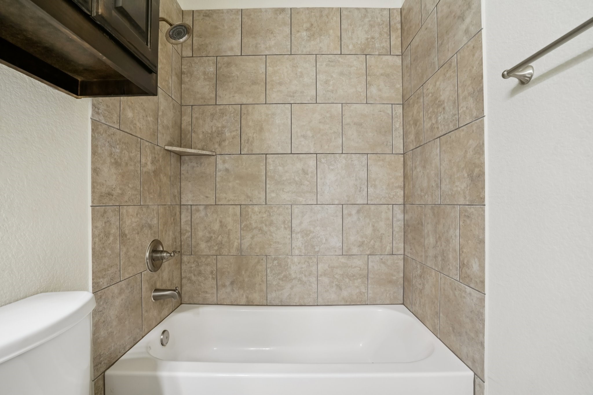 500 Nightinggale Lane