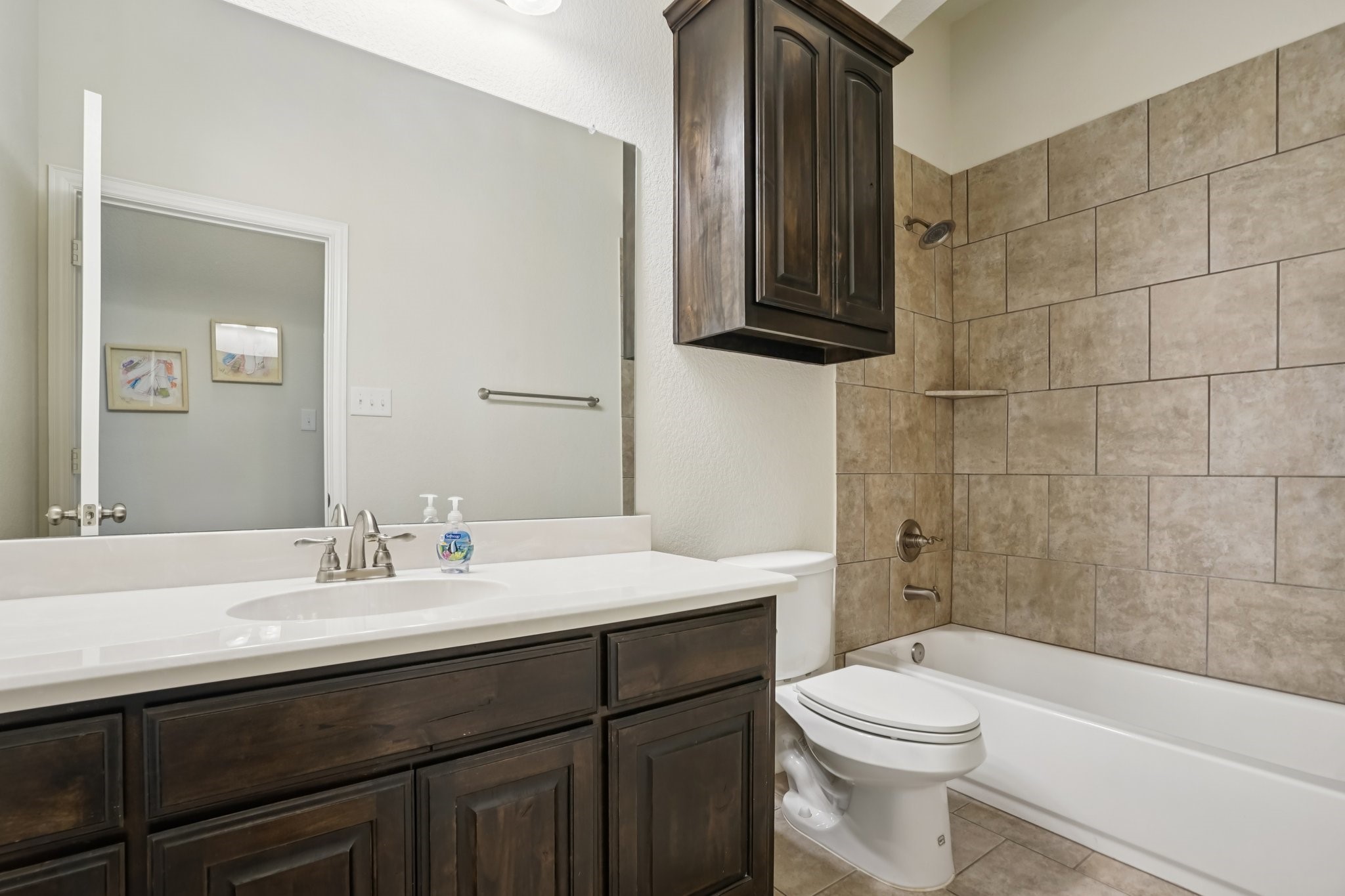 500 Nightinggale Lane