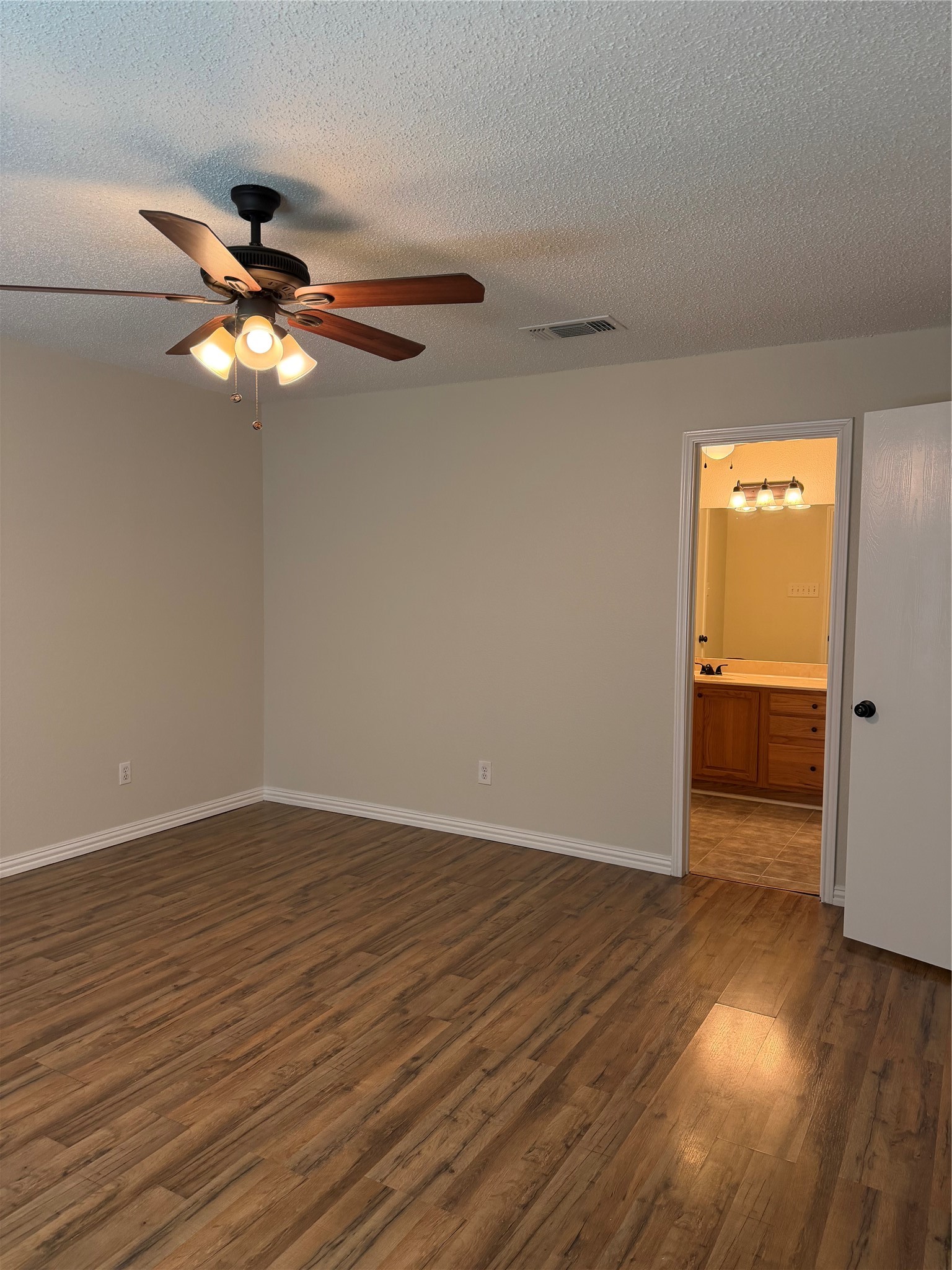 6436 Stonewater Bend Trail