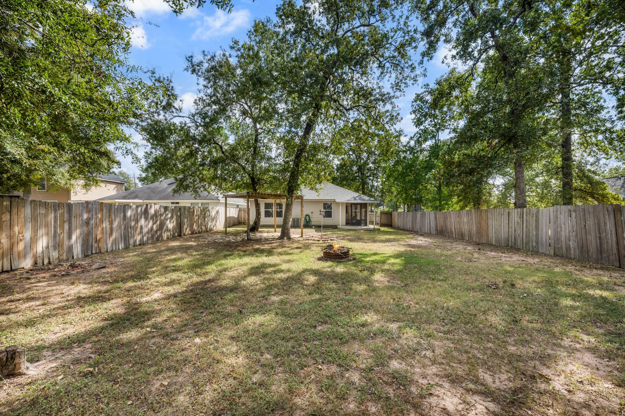 3679 Piney Point Road, Conroe