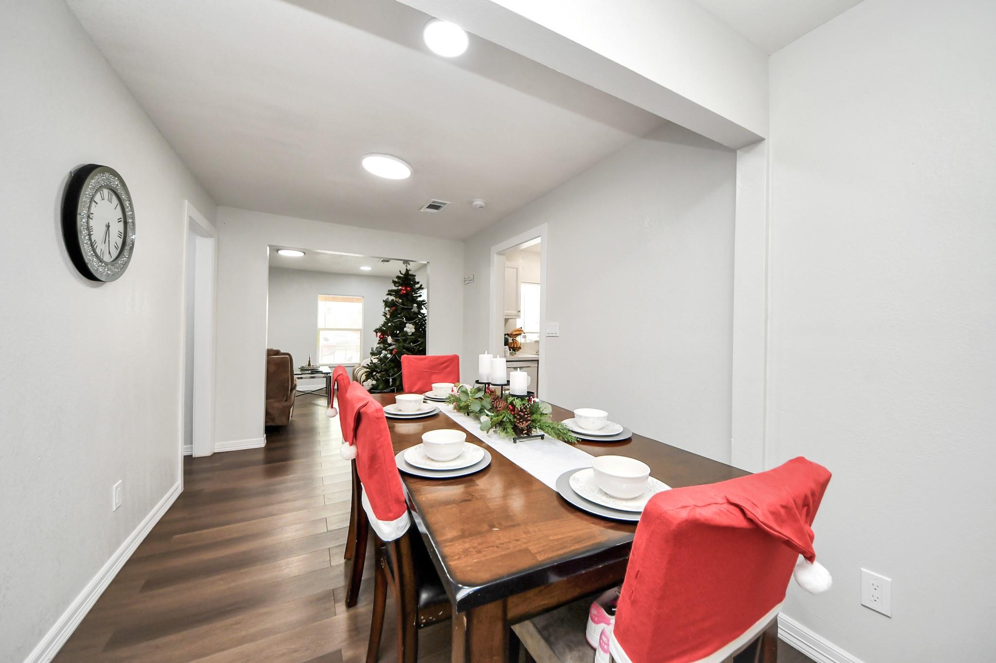 8125 Darlington Drive