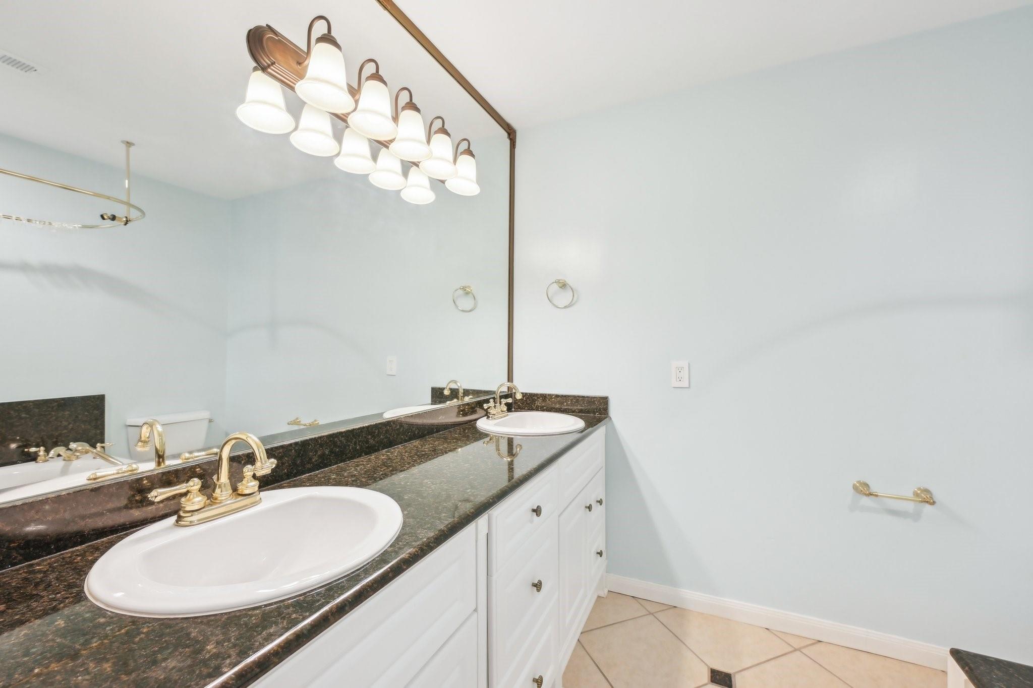 7463 Brompton Street # 7463
