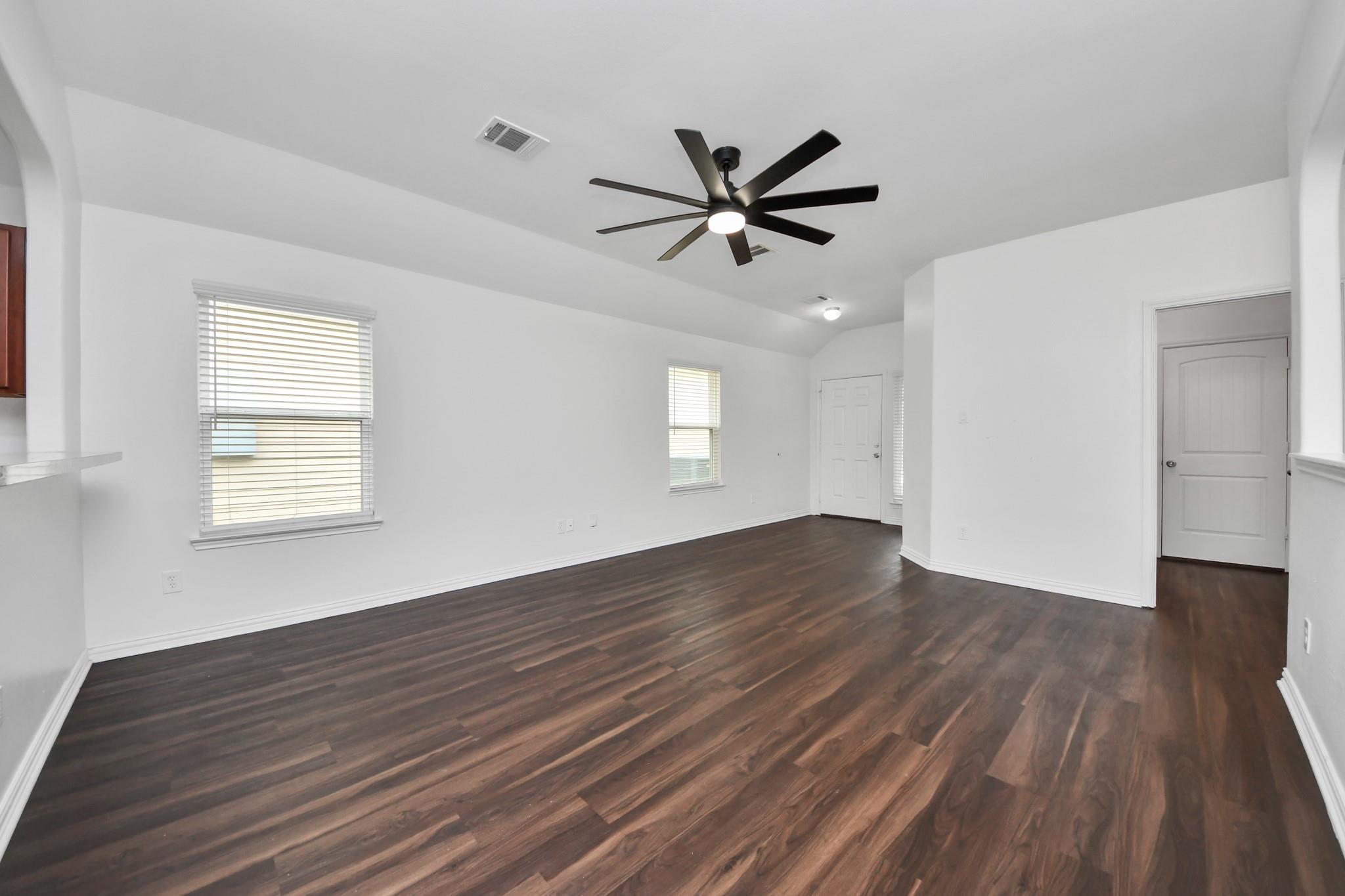 10306 White Fir Villa Avenue