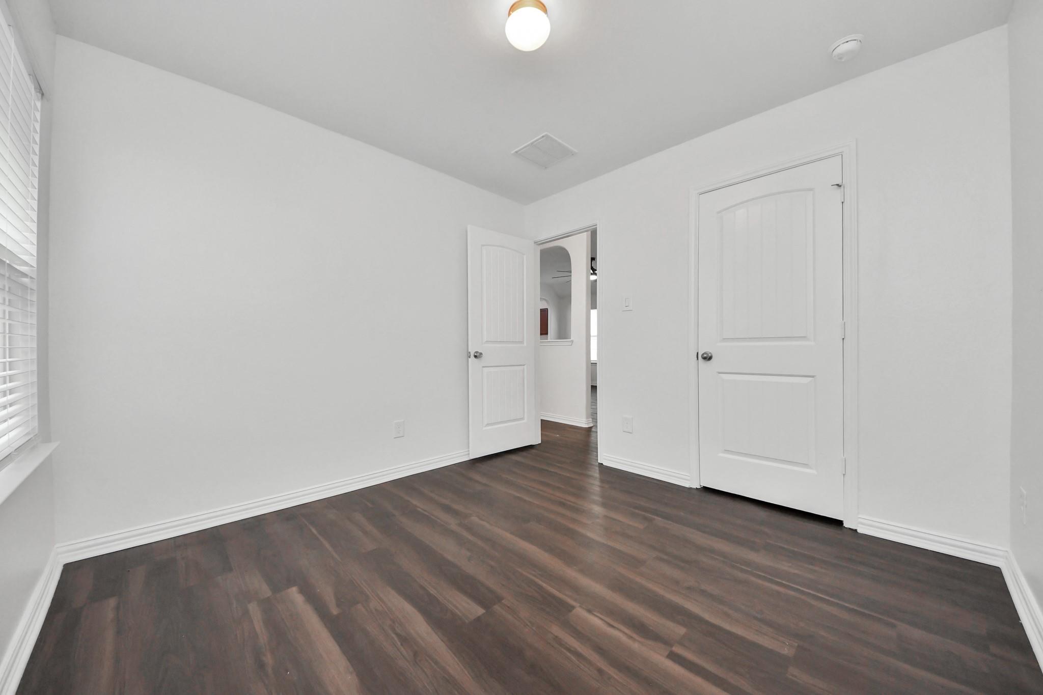 10306 White Fir Villa Avenue