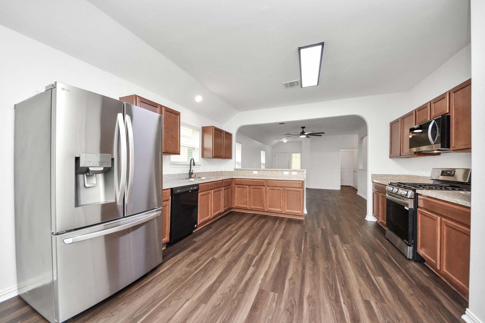 10306 White Fir Villa Avenue