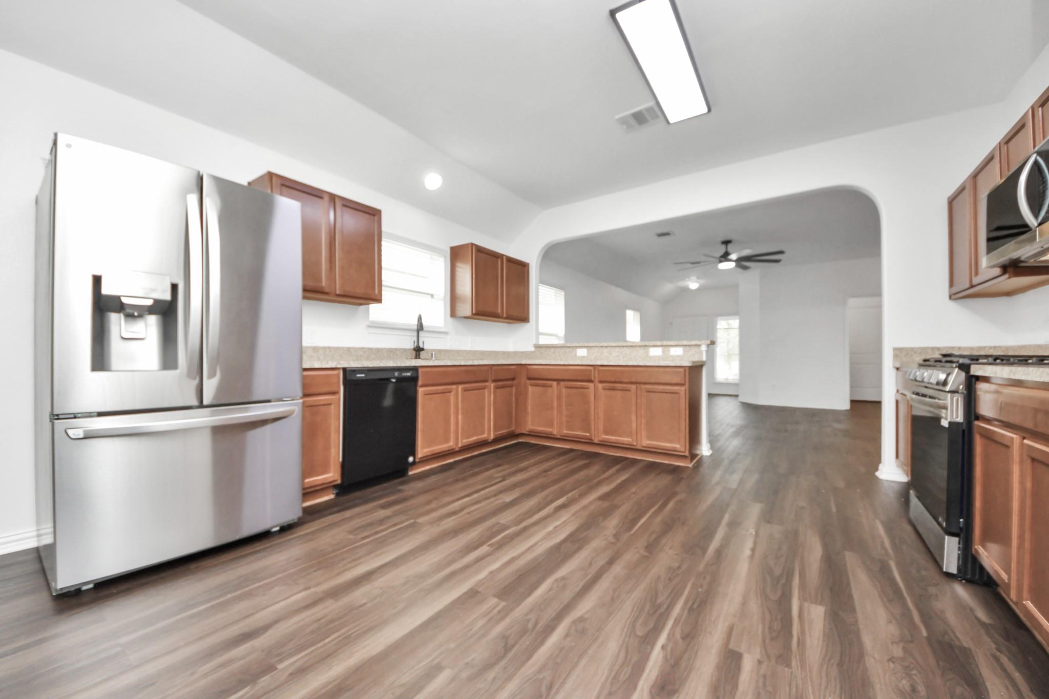 10306 White Fir Villa Avenue