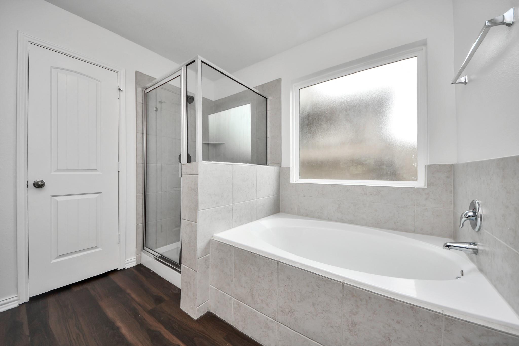 10306 White Fir Villa Avenue