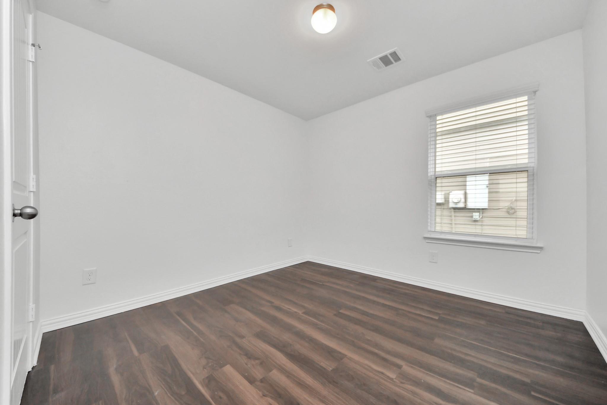 10306 White Fir Villa Avenue