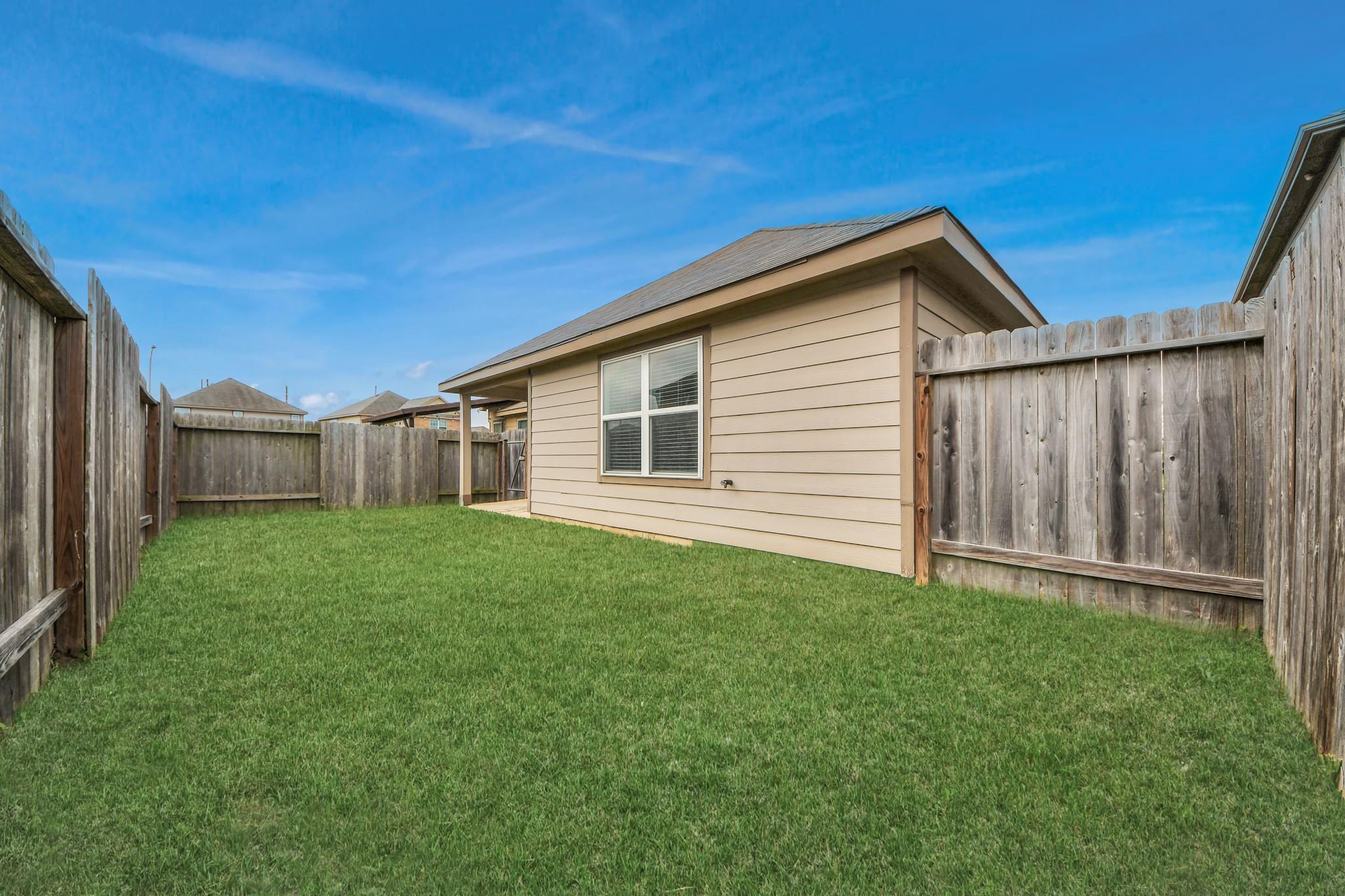 10306 White Fir Villa Avenue