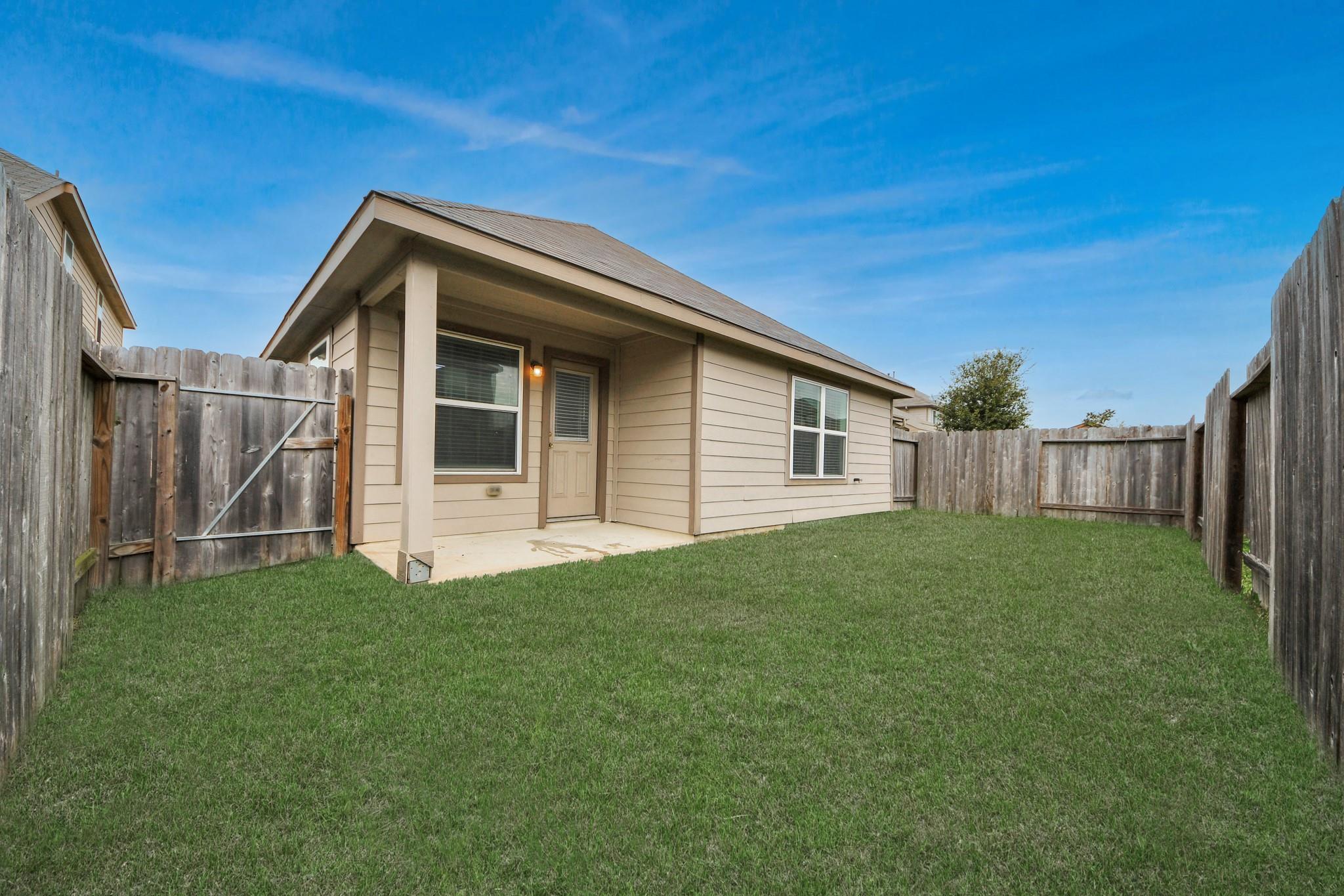 10306 White Fir Villa Avenue