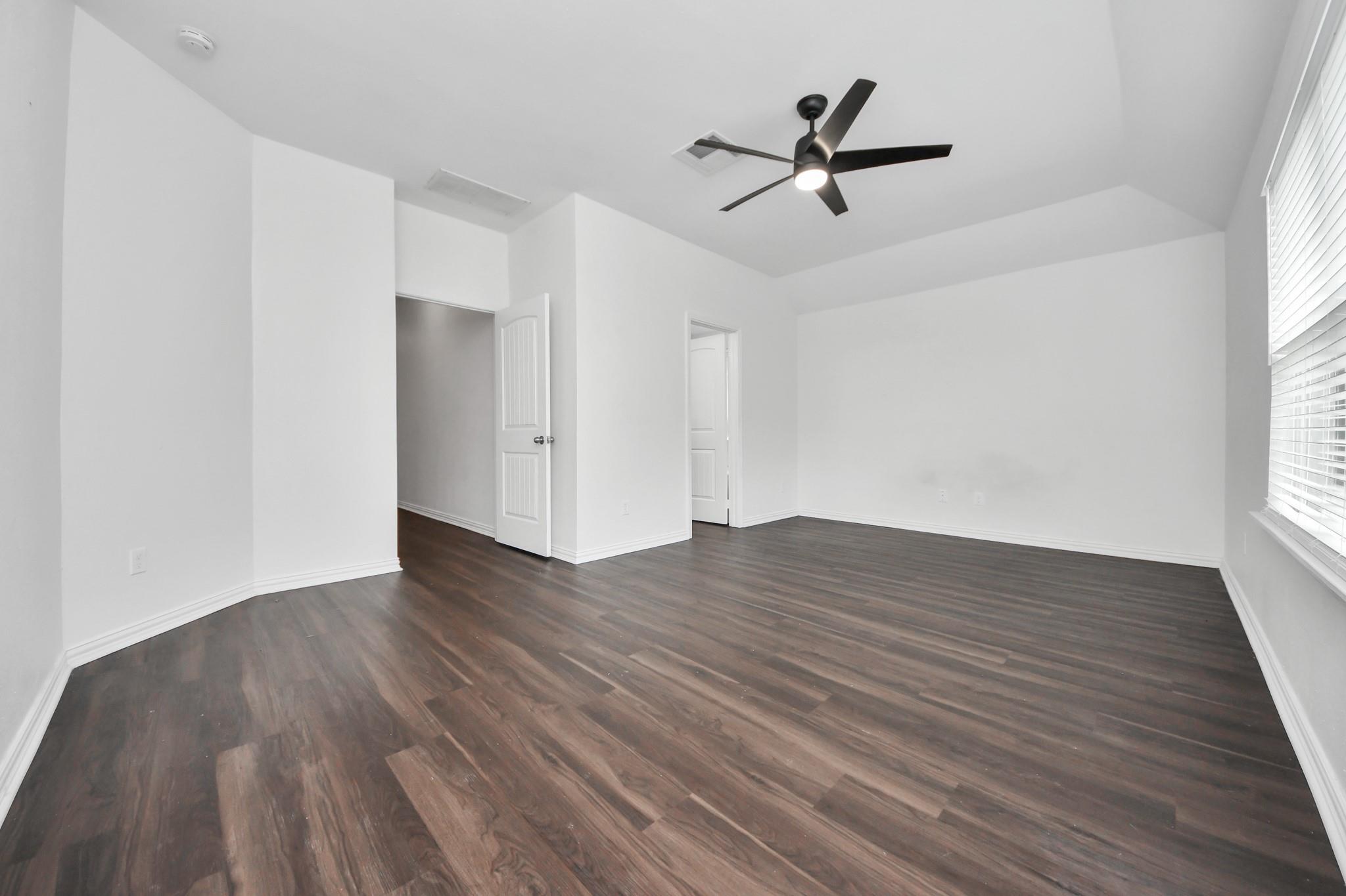 10306 White Fir Villa Avenue