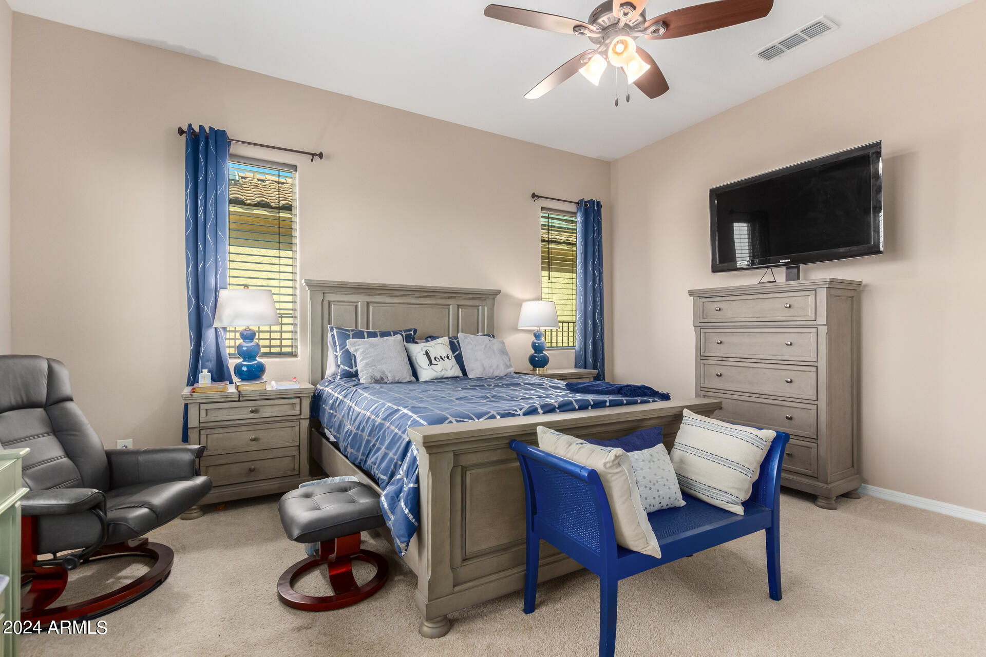 5892 W CACTUS WREN Way