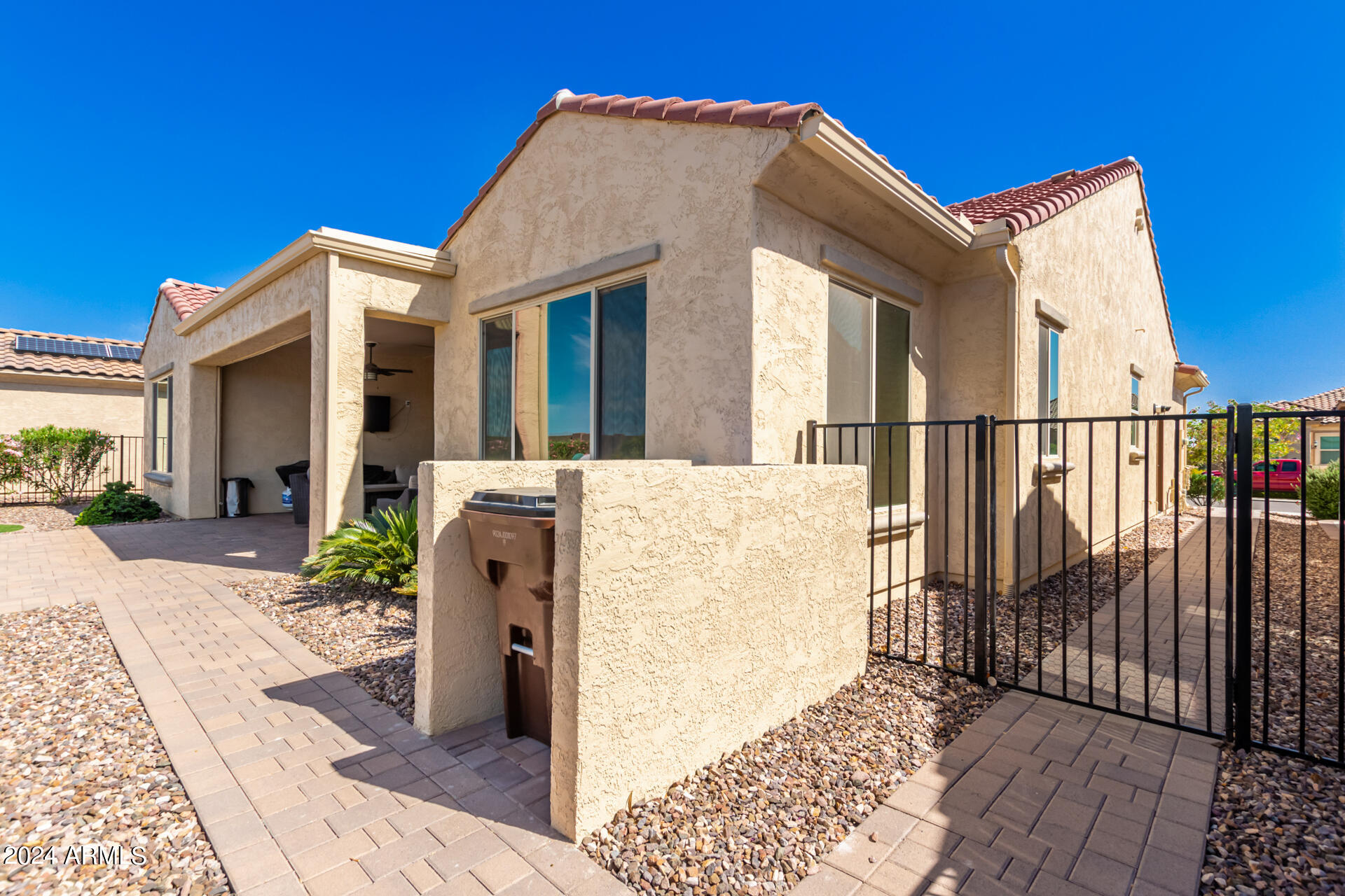 5892 W CACTUS WREN Way
