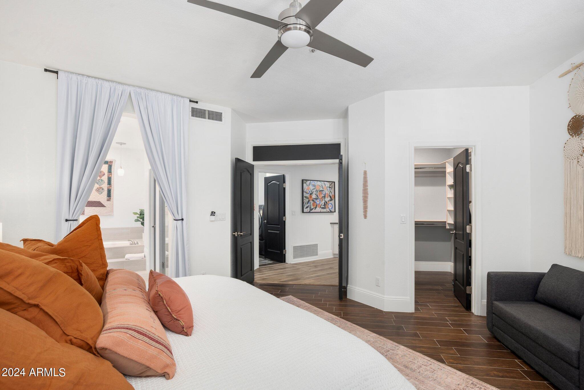 7705 E DOUBLETREE RANCH Road, 38