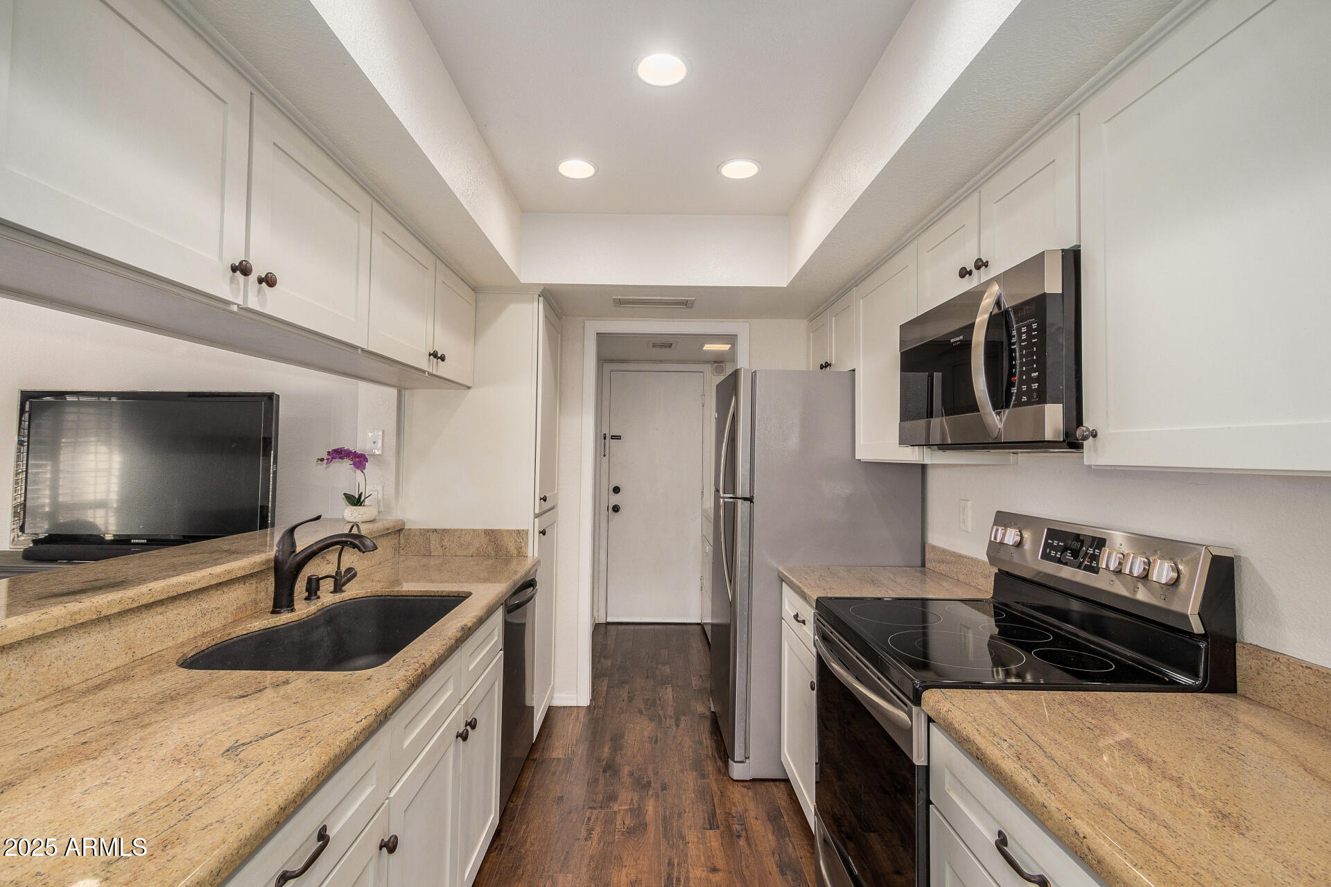 8849 S 48TH Street, 2