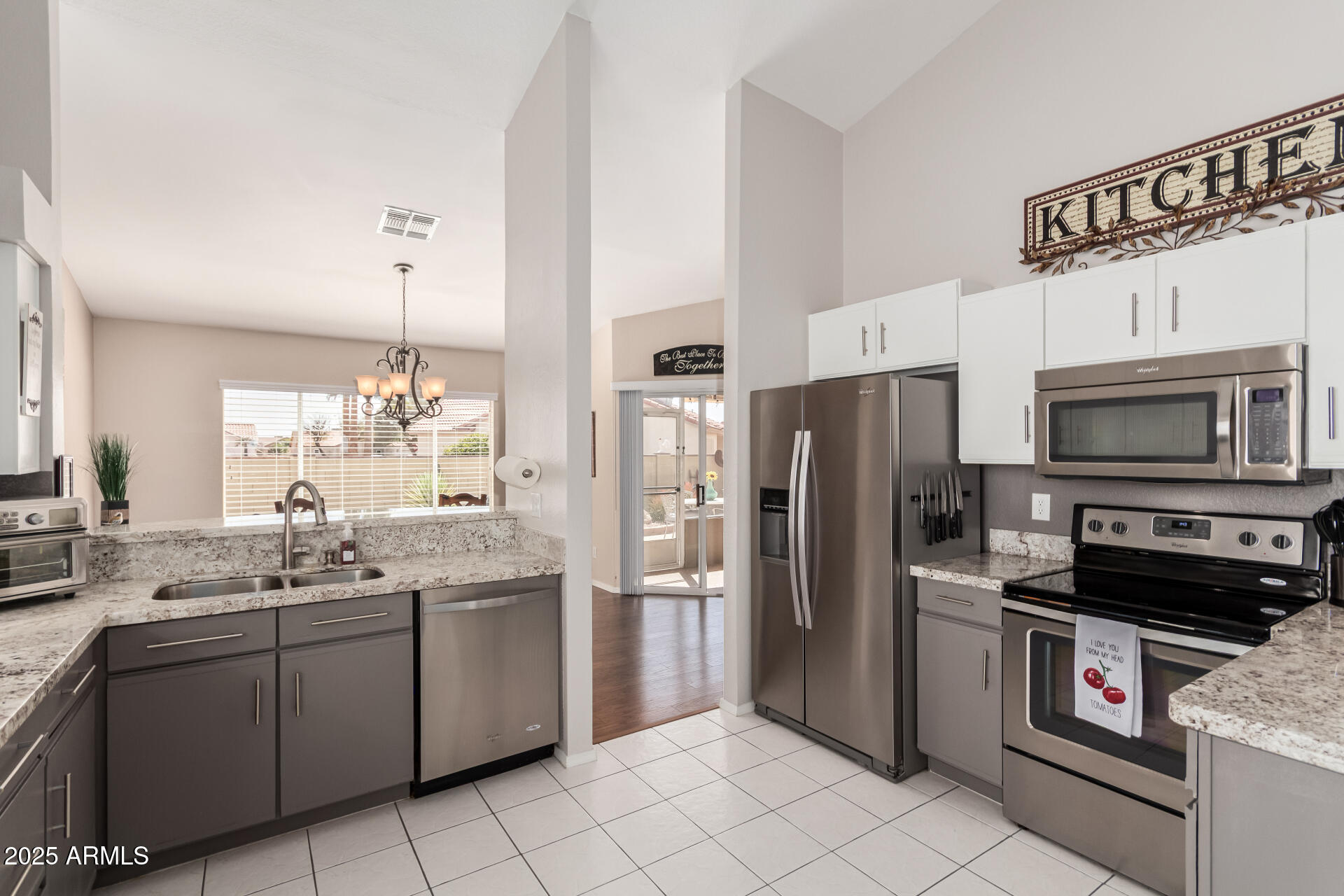 1583 E PALM BEACH Drive