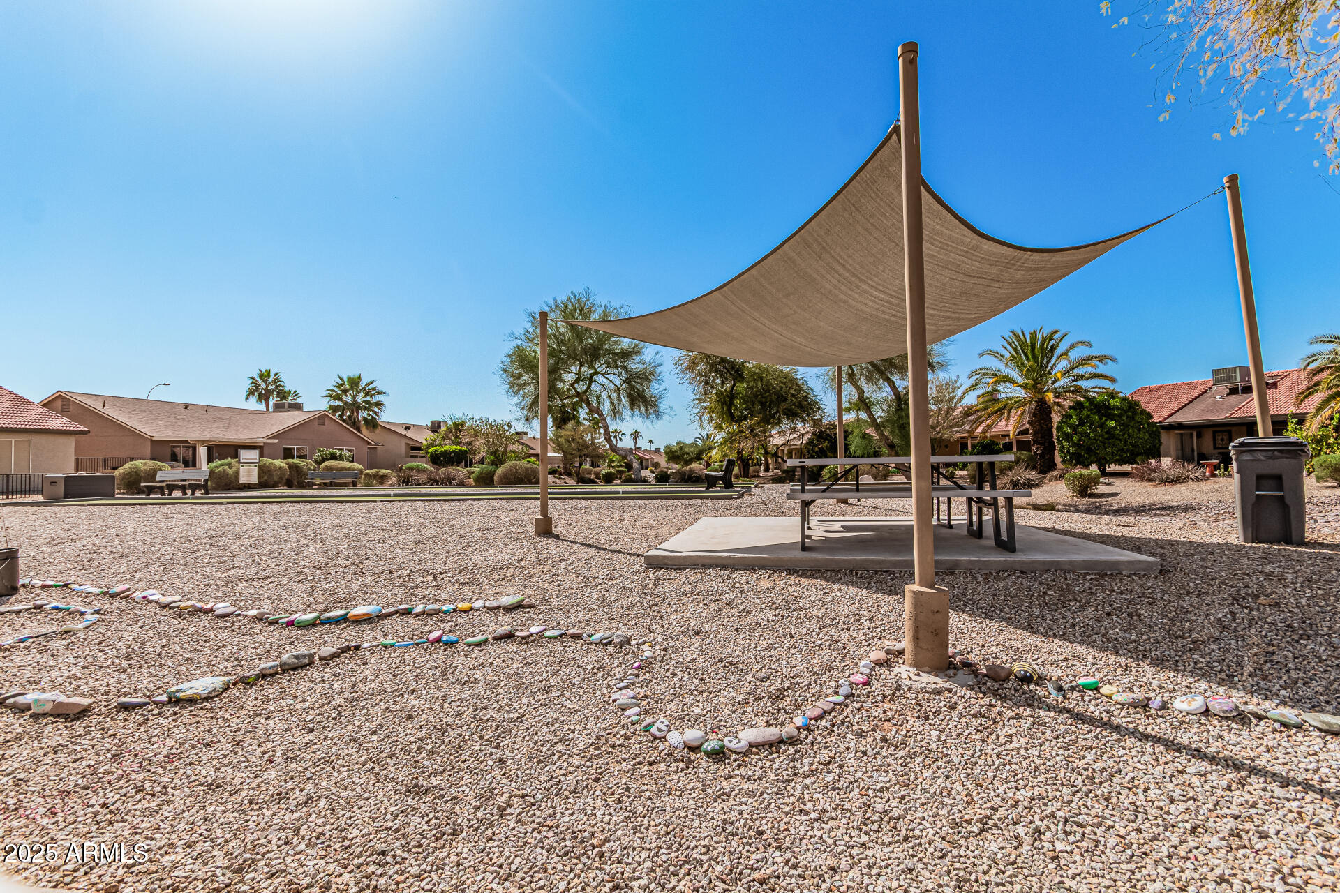 1583 E PALM BEACH Drive