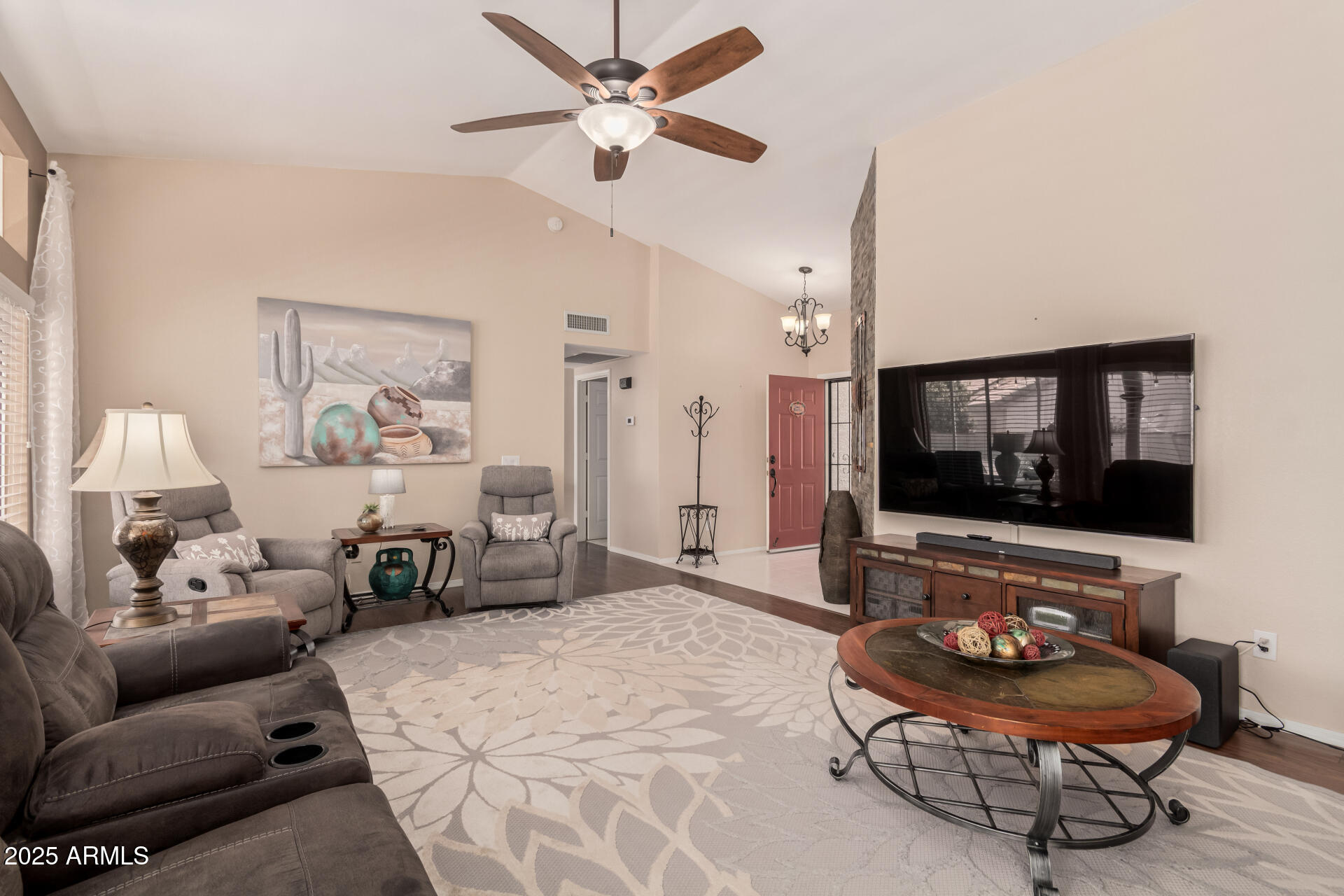 1583 E PALM BEACH Drive