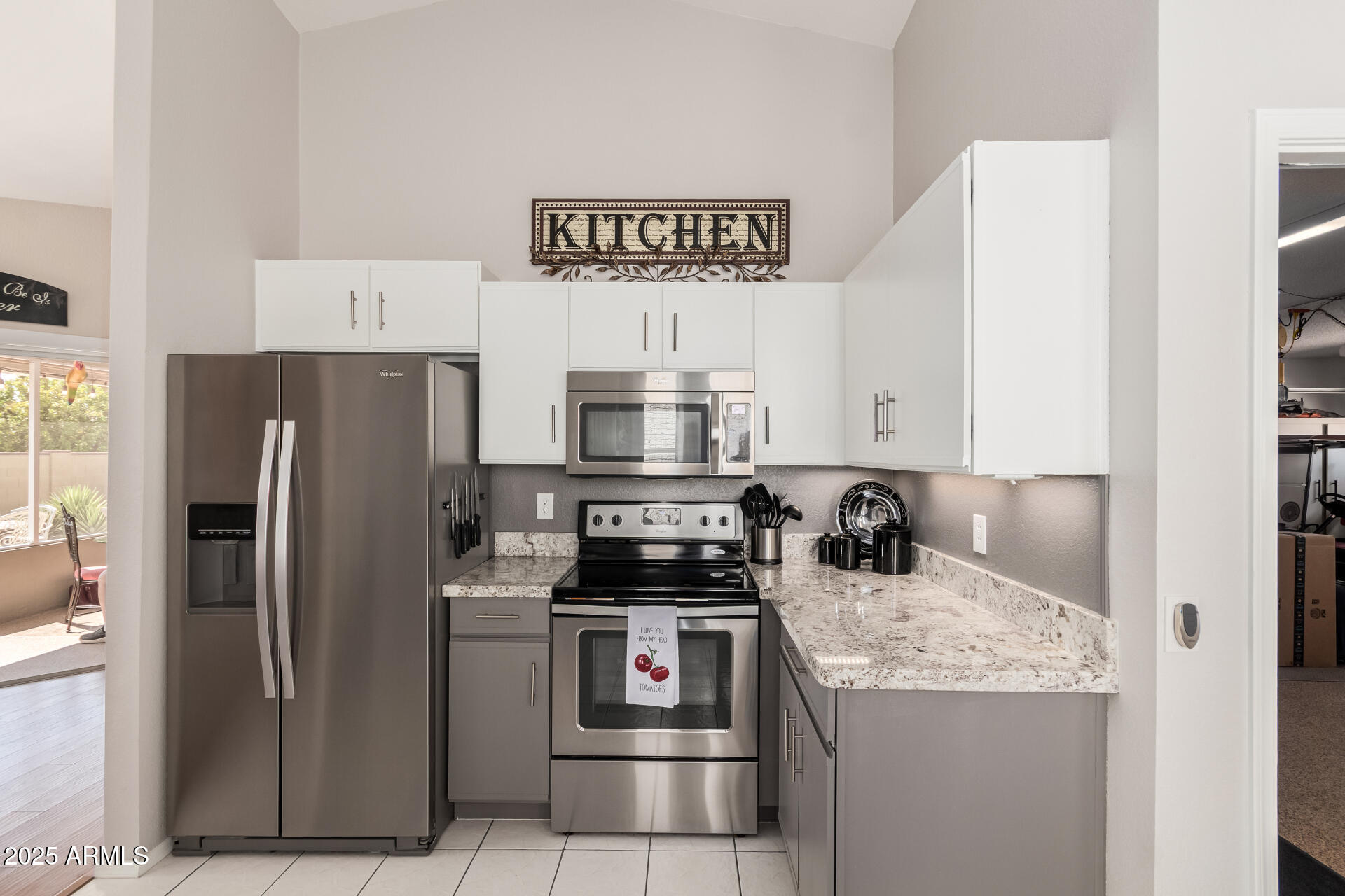 1583 E PALM BEACH Drive