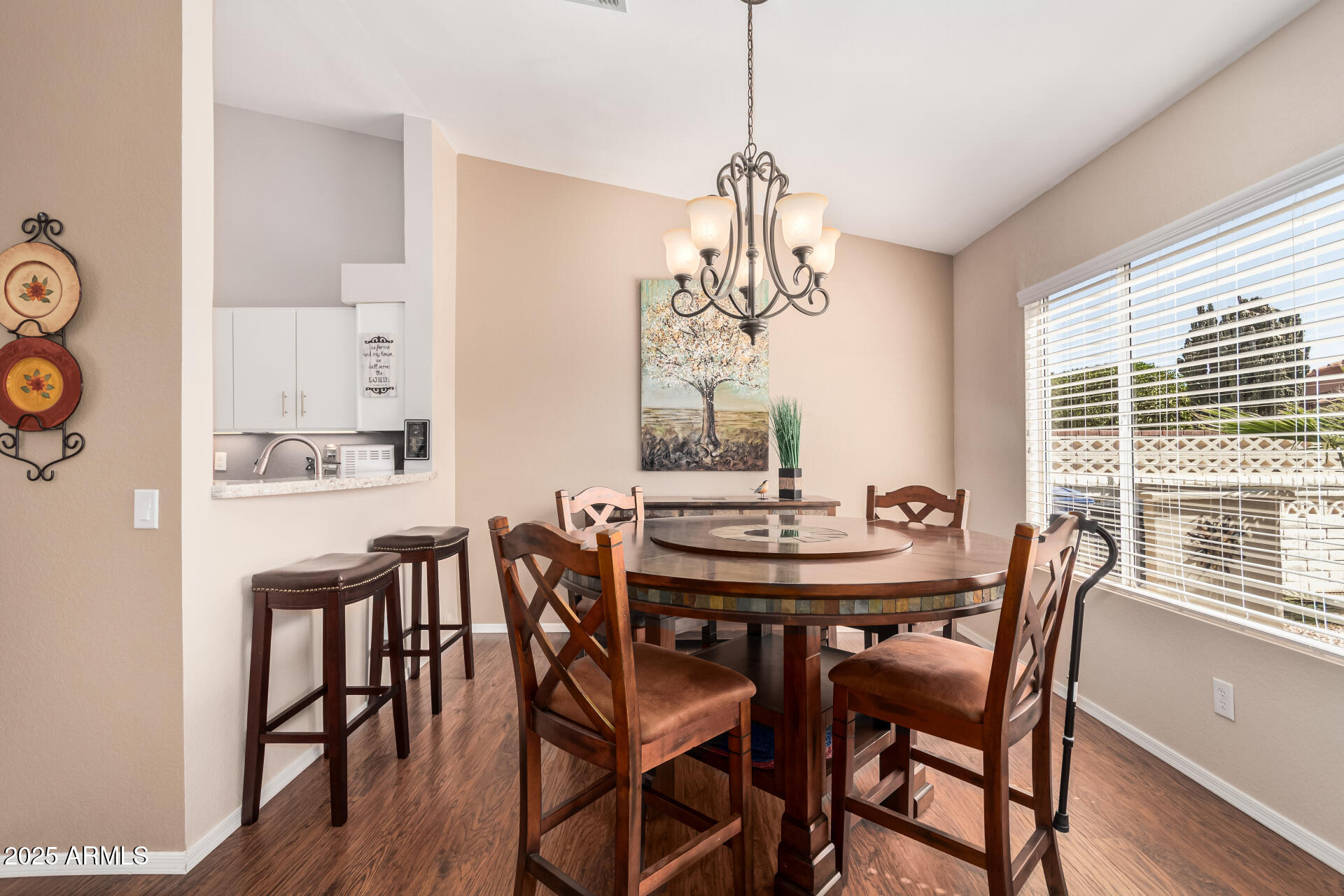 1583 E PALM BEACH Drive