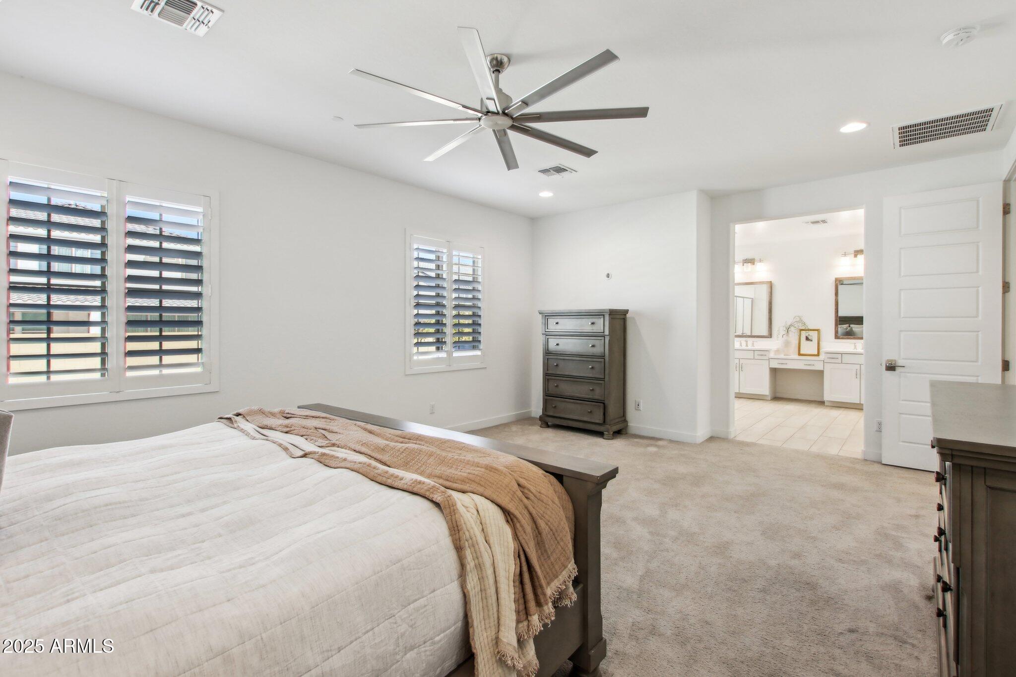 634 E Deer Creek Road