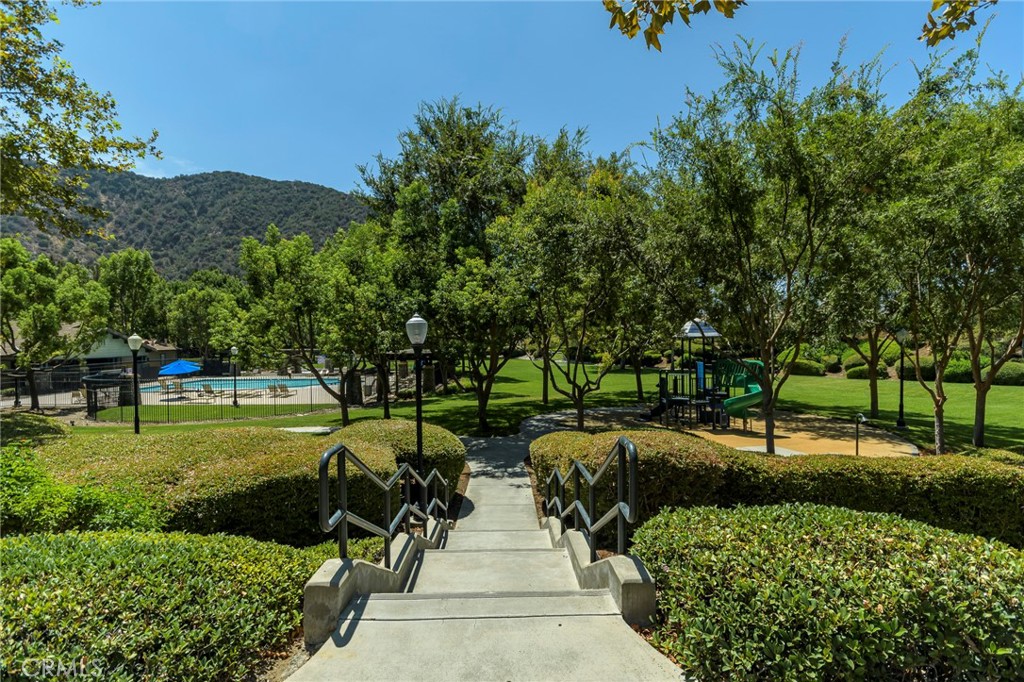 36 Foxtail Court