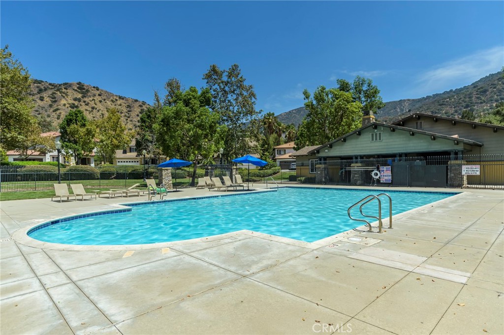 36 Foxtail Court