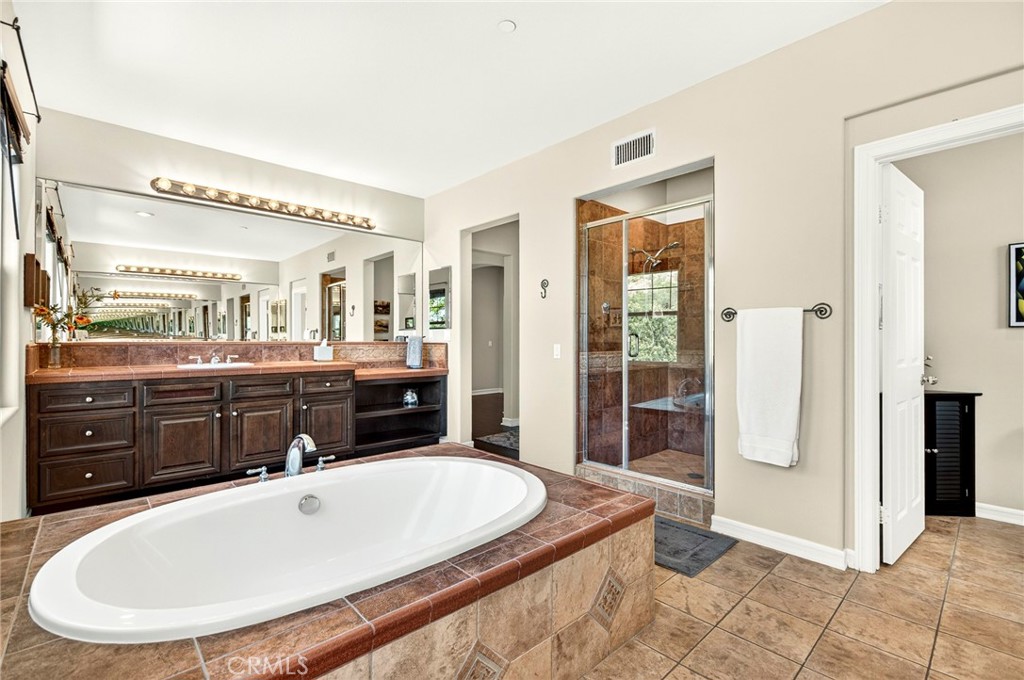 36 Foxtail Court