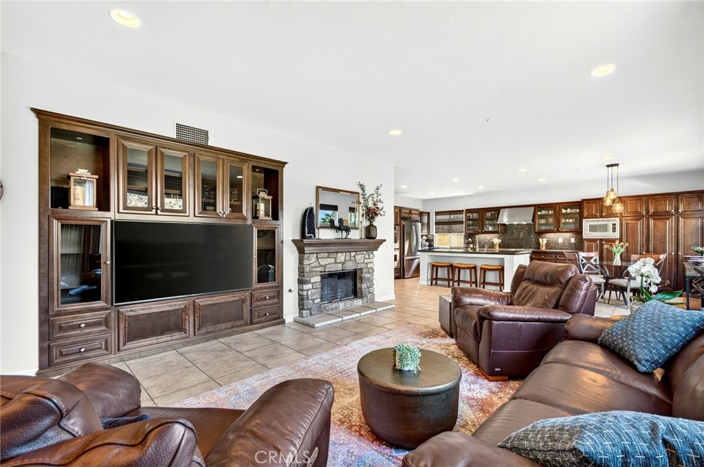 36 Foxtail Court