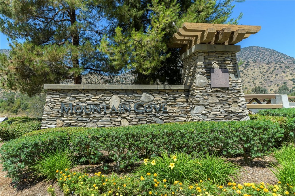 36 Foxtail Court