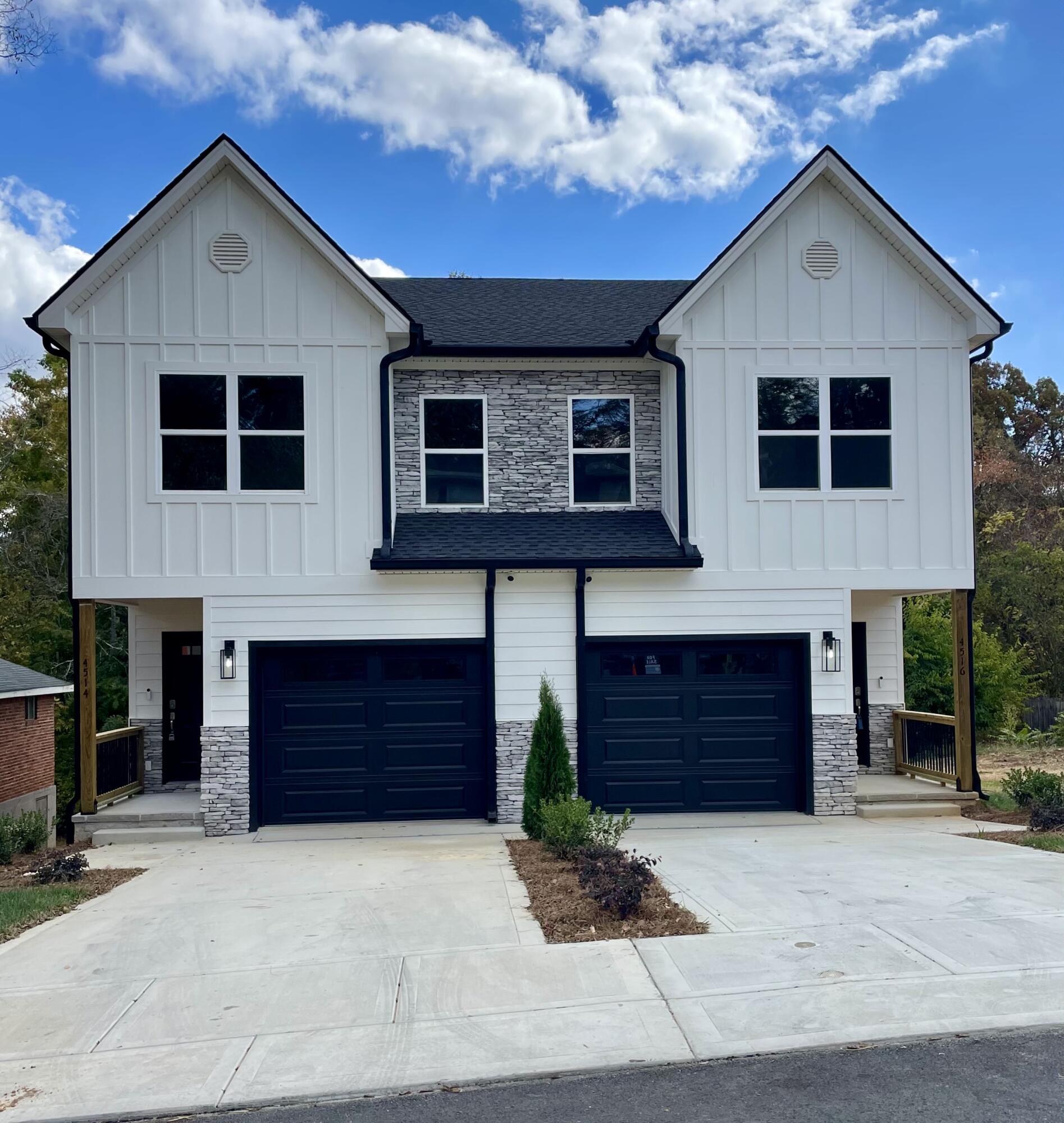 4514/4516 Oakland Avenue