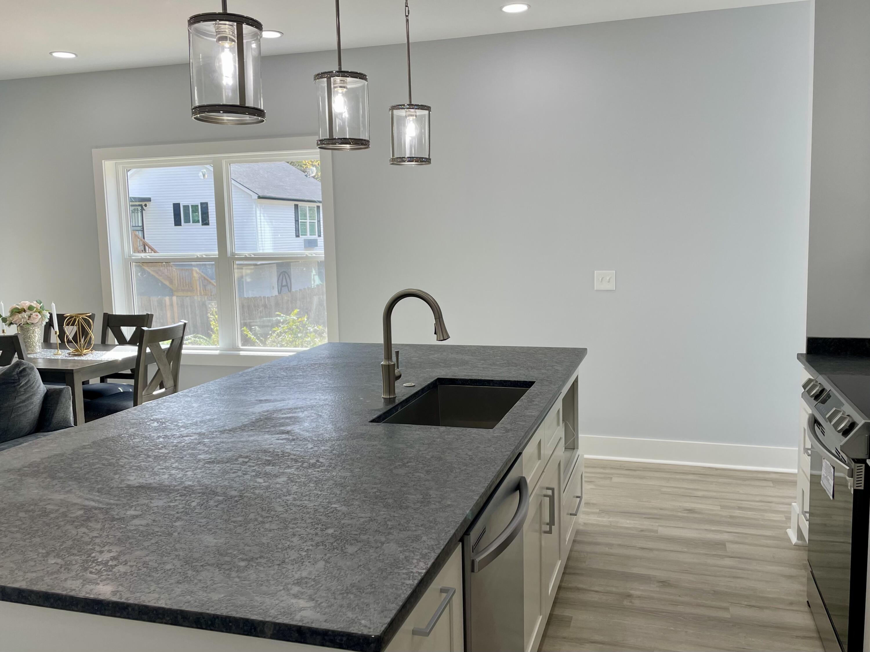 4514/4516 Oakland Avenue