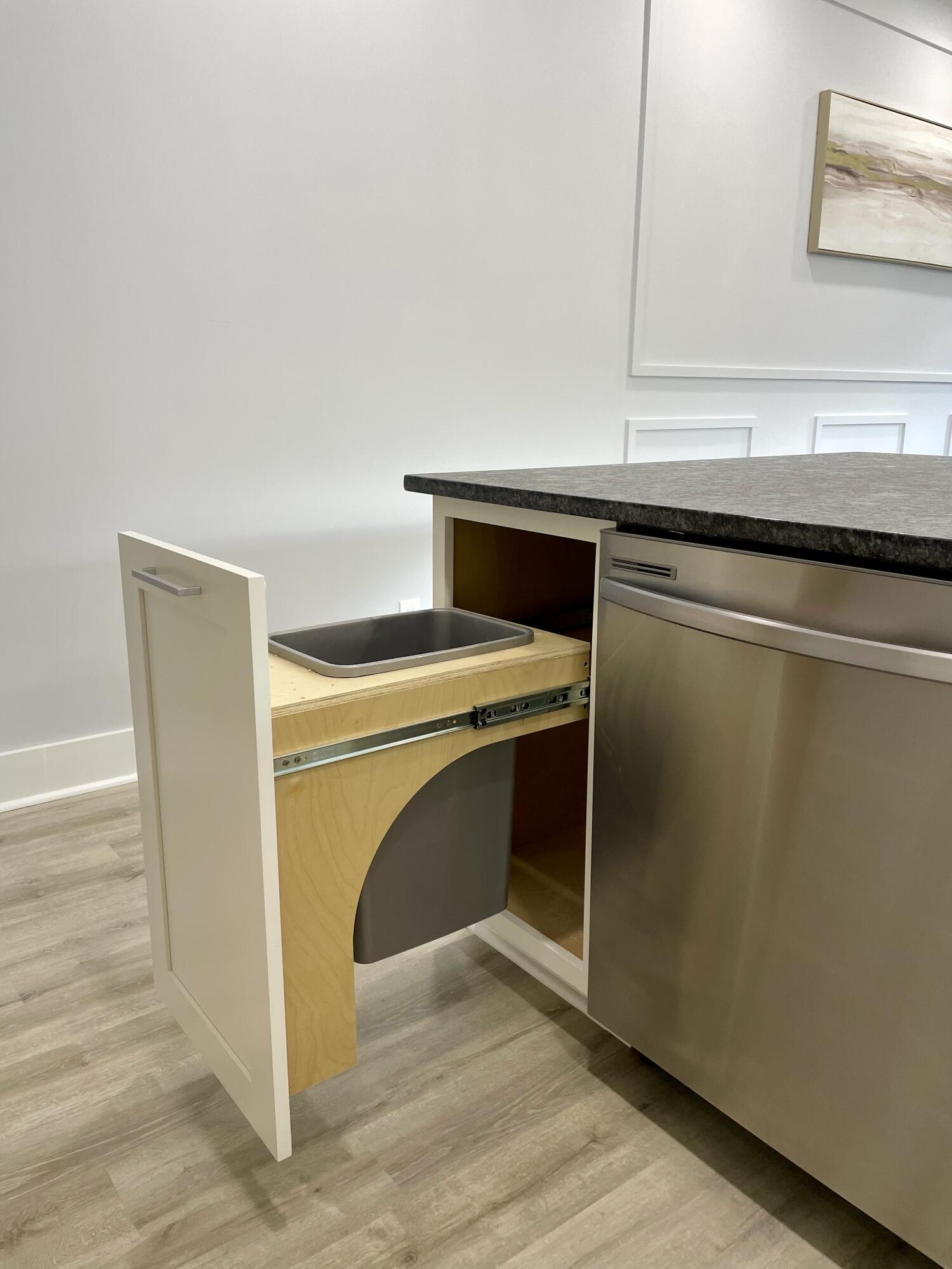 4514/4516 Oakland Avenue