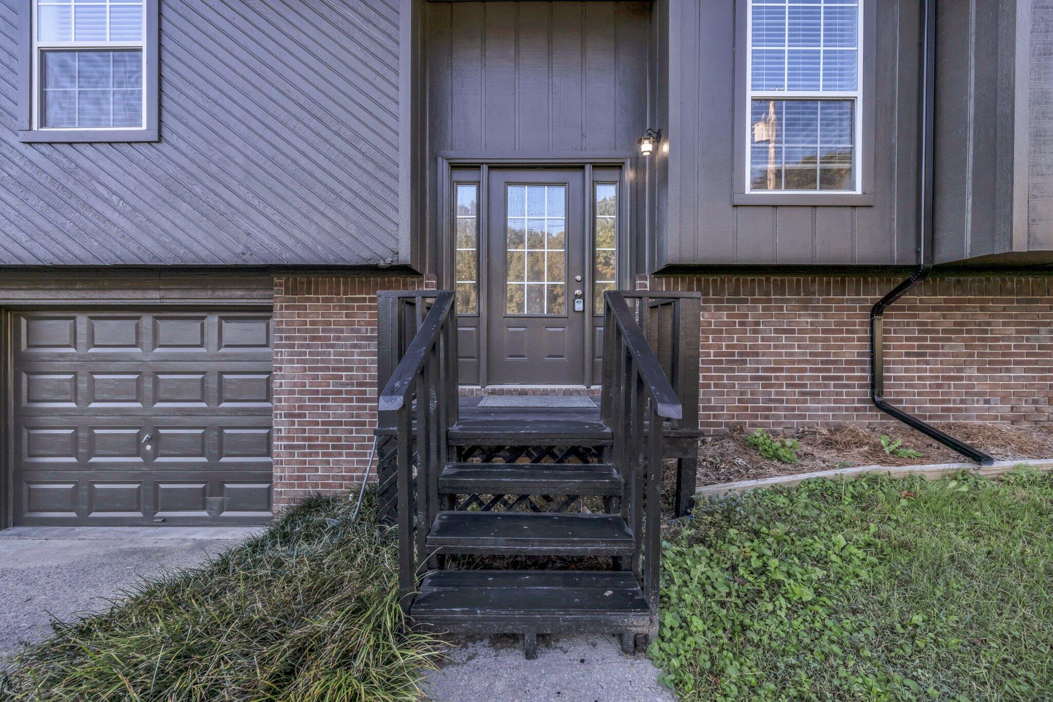 451 Smoketree Circle