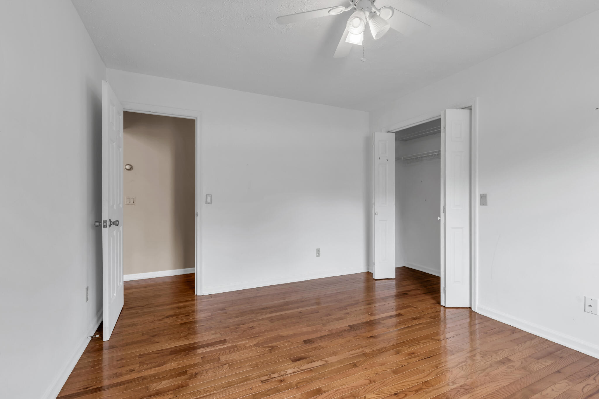 7918 Holly Hills Drive