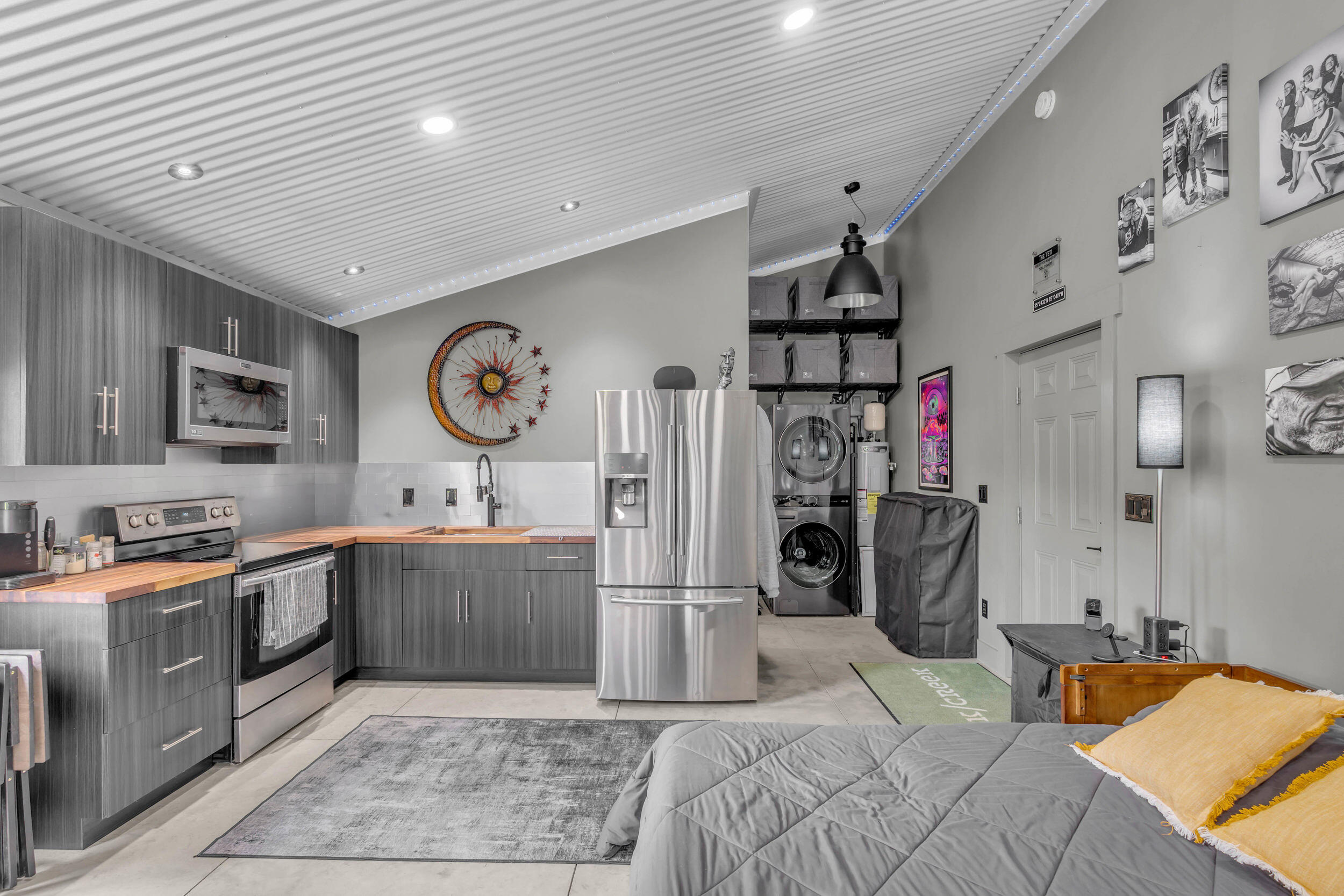 1015 Calm Water Trail