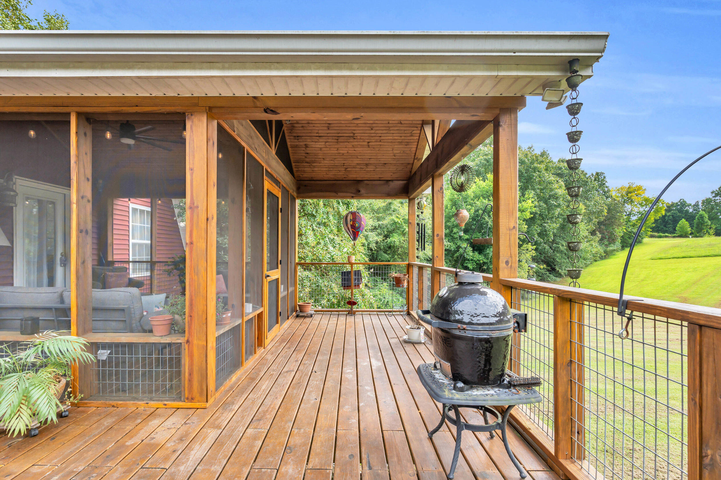 1015 Calm Water Trail