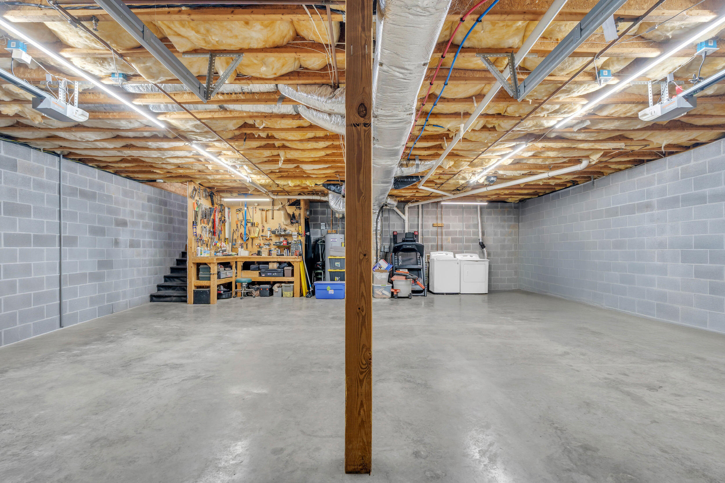 1015 Calm Water Trail