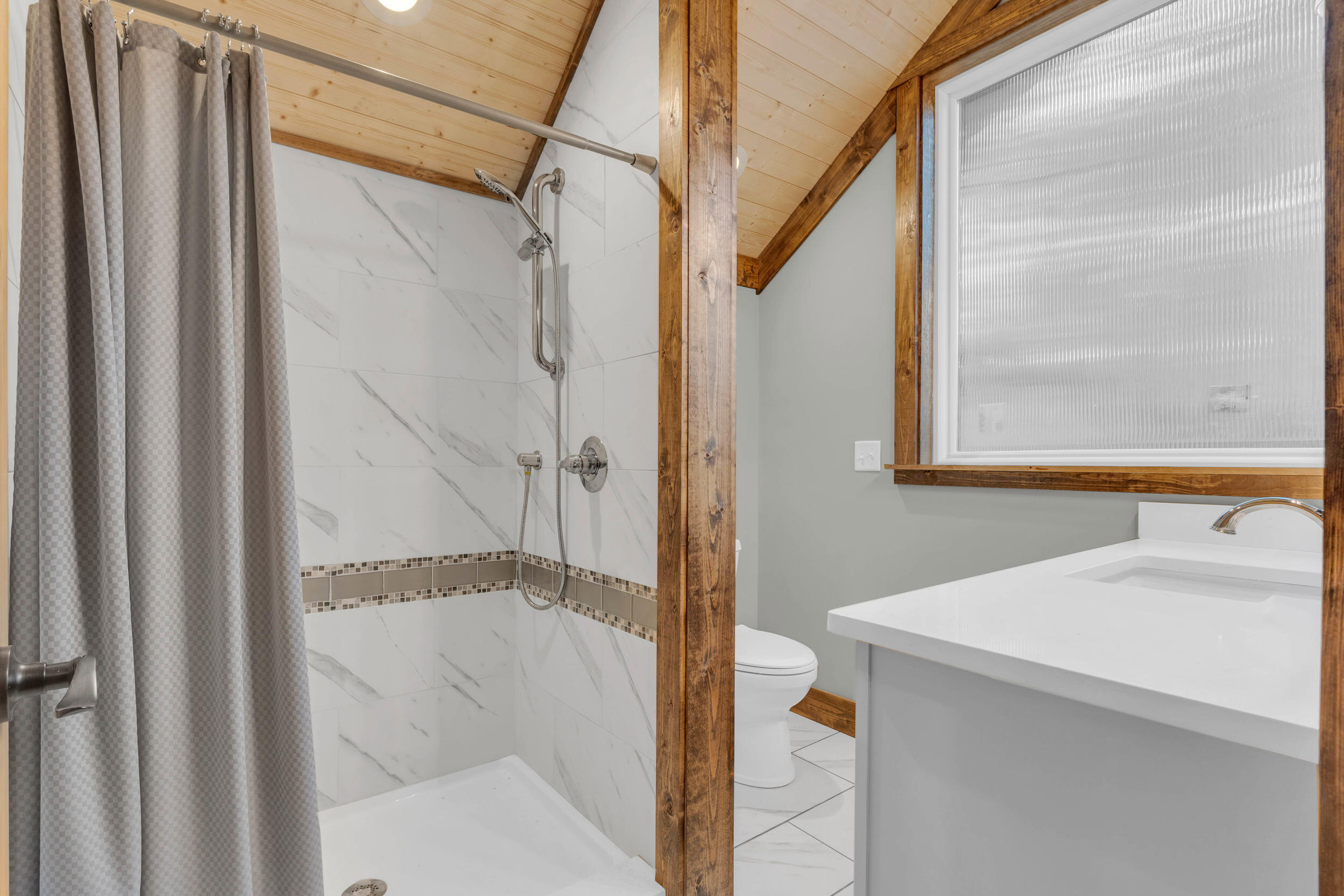 9963 Huckleberry Lane