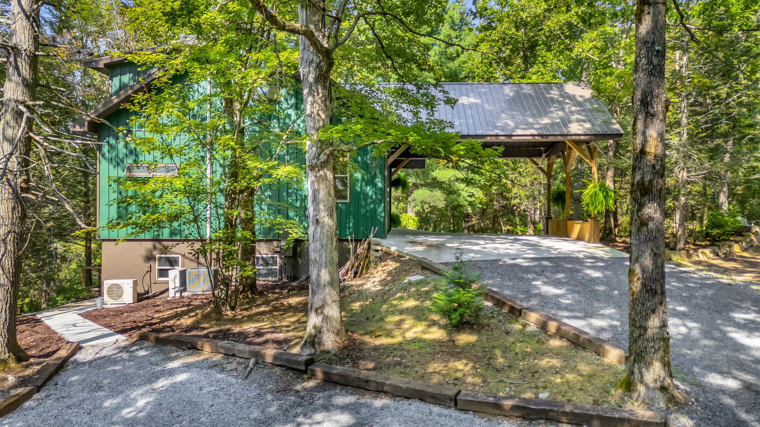 9963 Huckleberry Lane