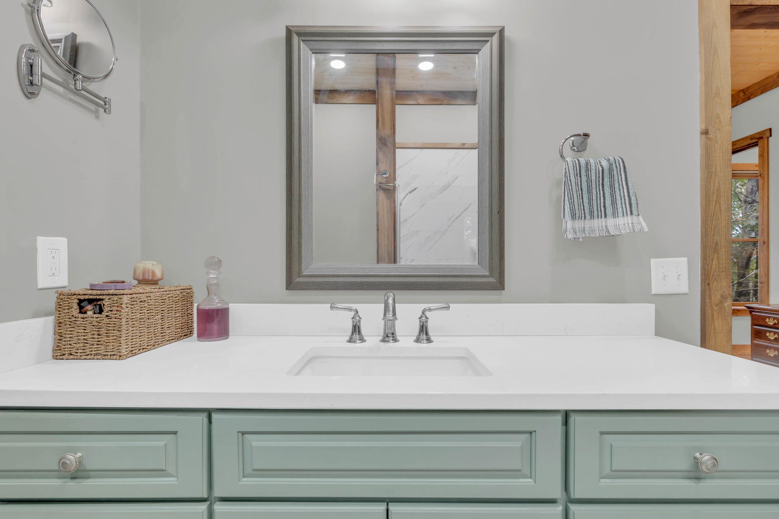 9963 Huckleberry Lane