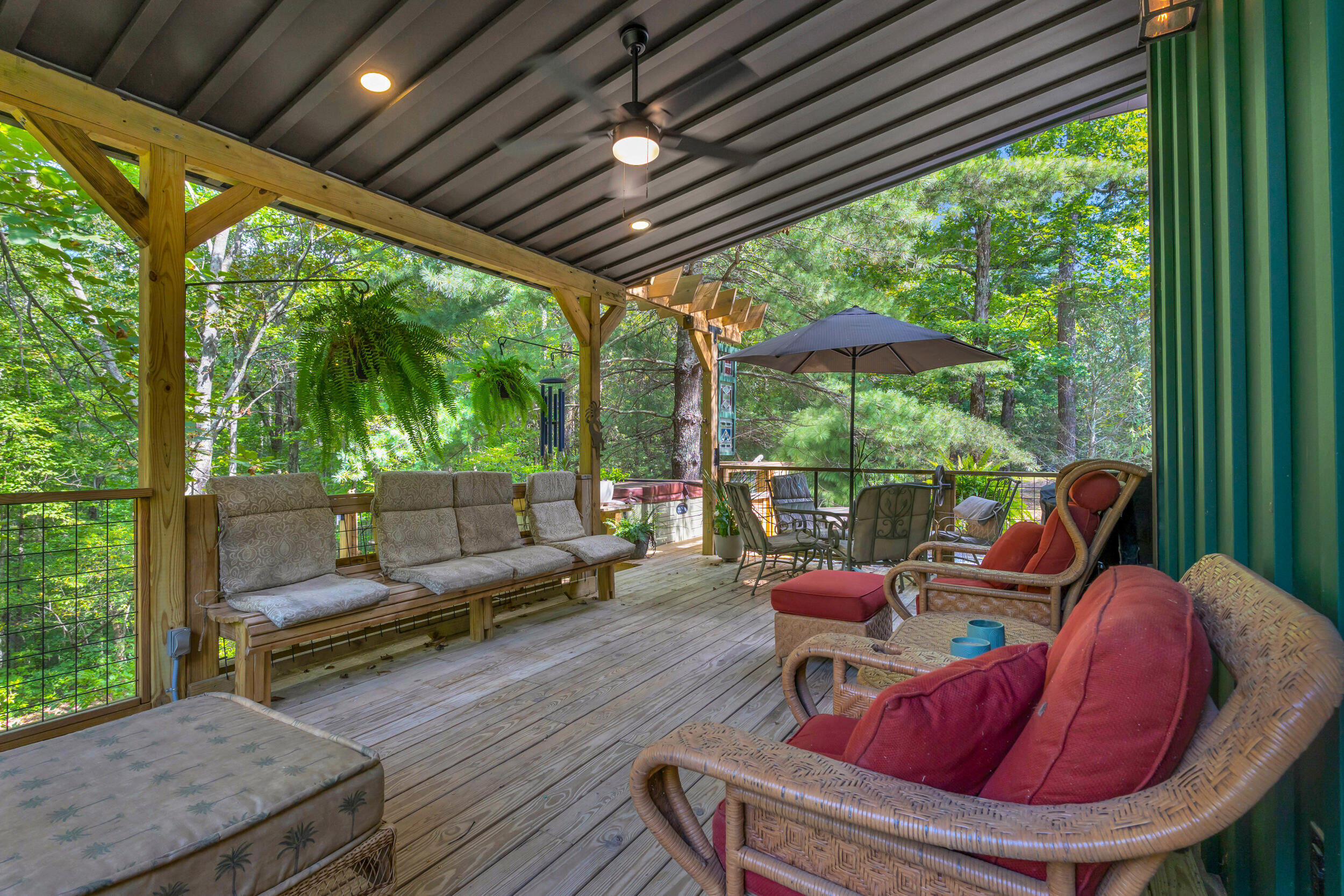 9963 Huckleberry Lane