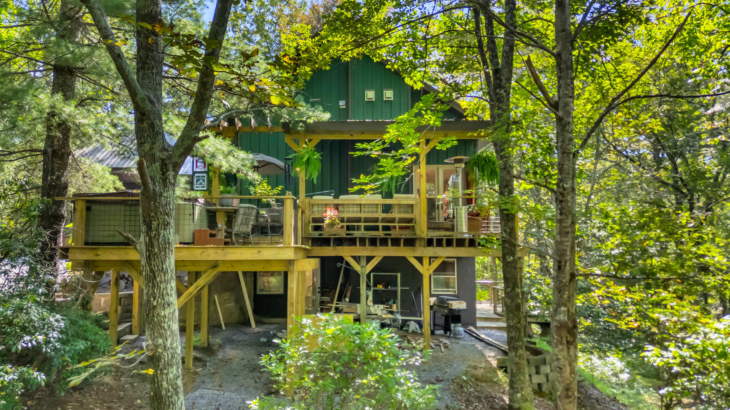 9963 Huckleberry Lane