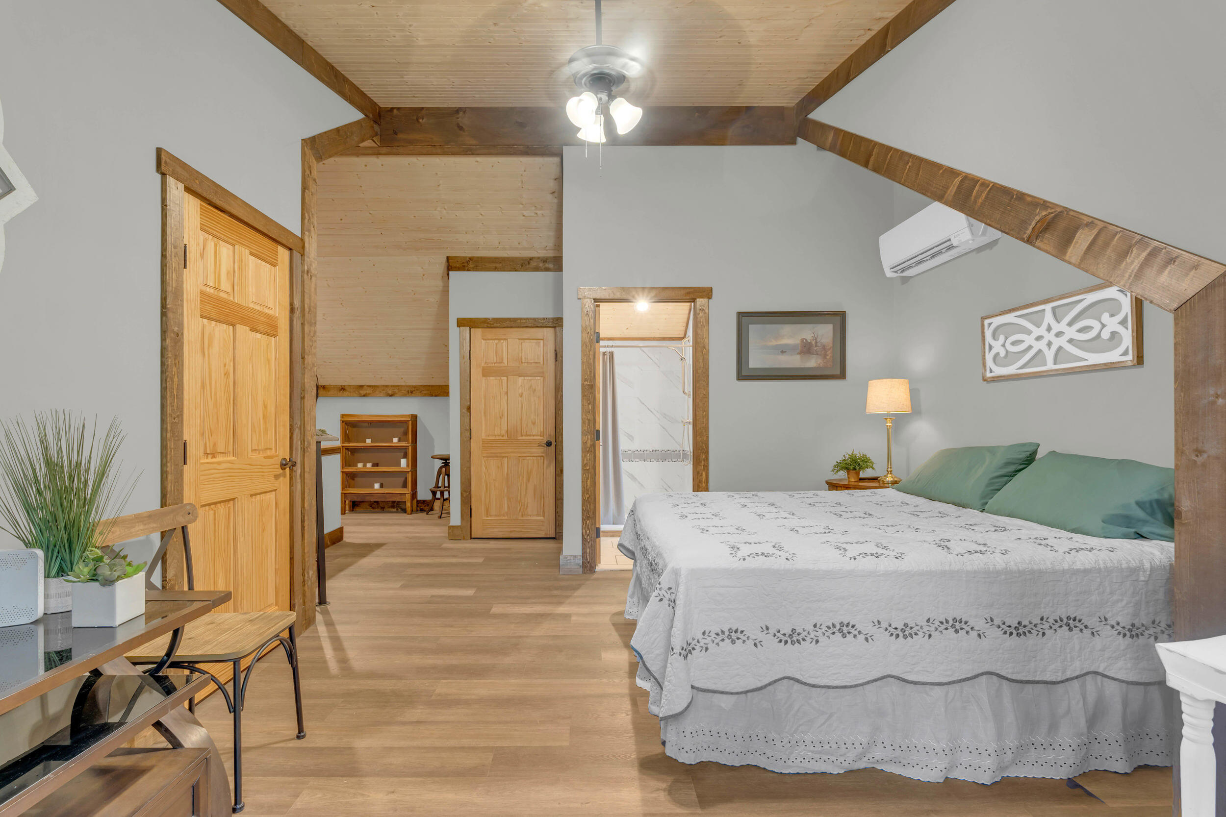 9963 Huckleberry Lane