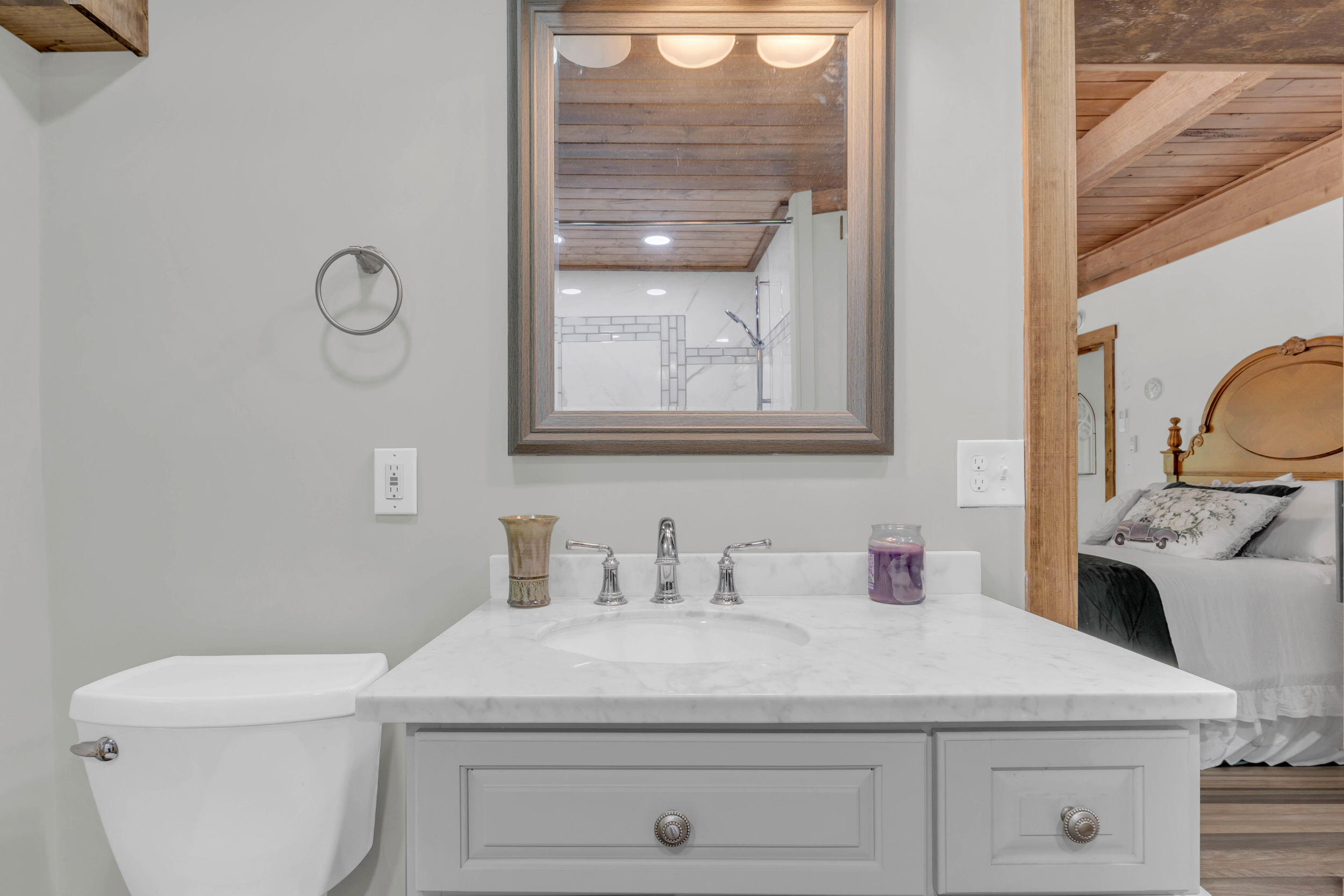 9963 Huckleberry Lane