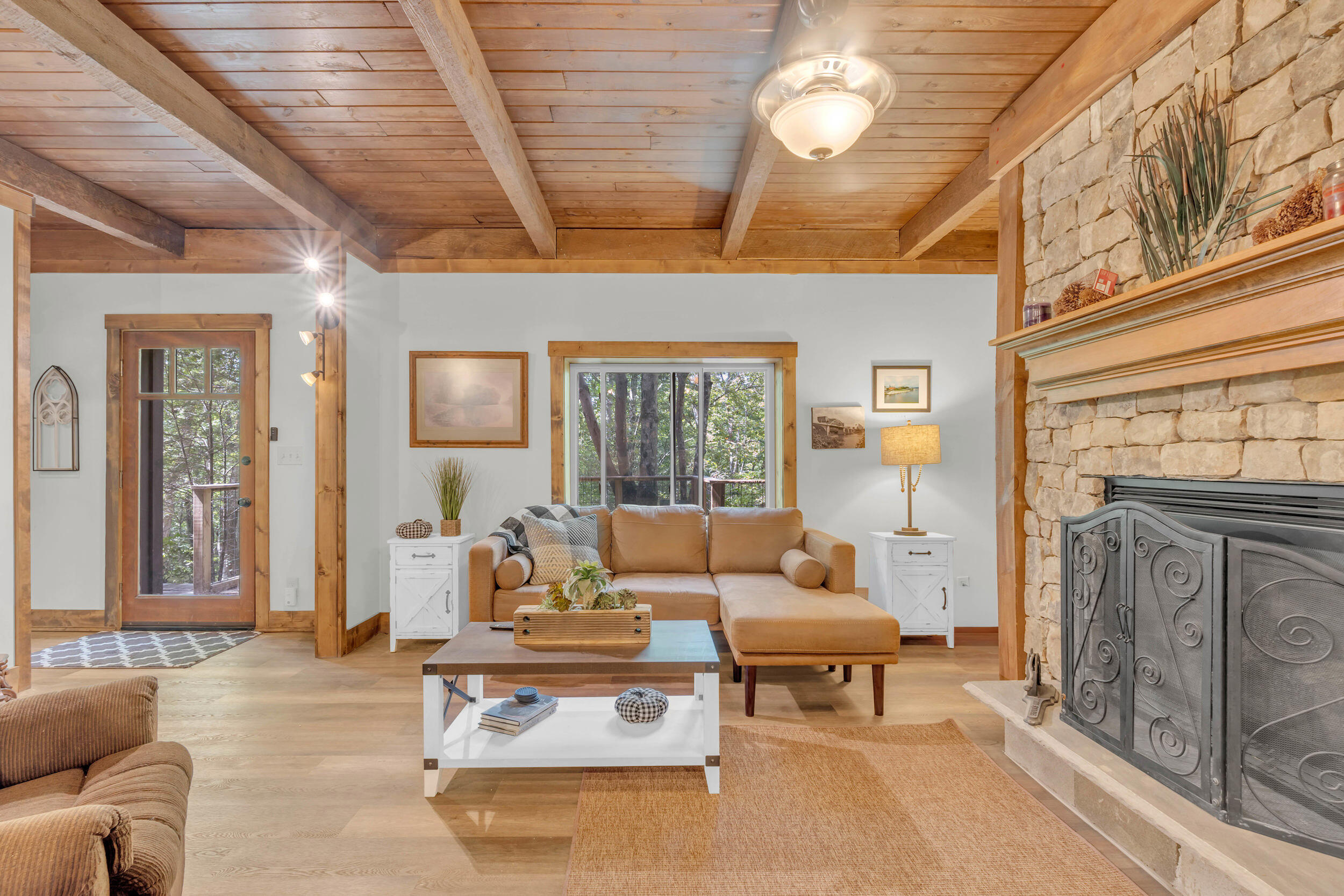 9963 Huckleberry Lane