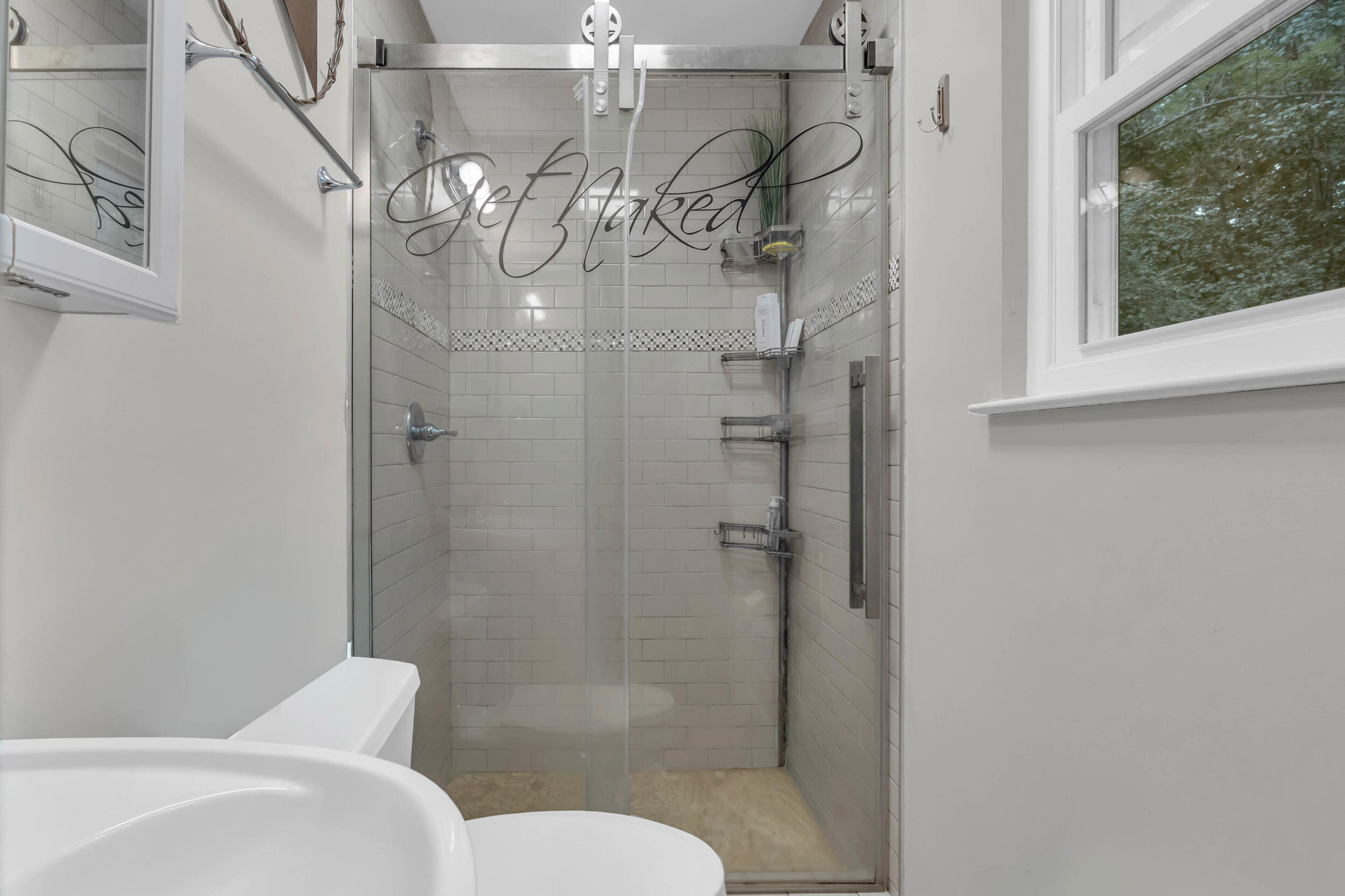 8002 Meadow Crest Lane