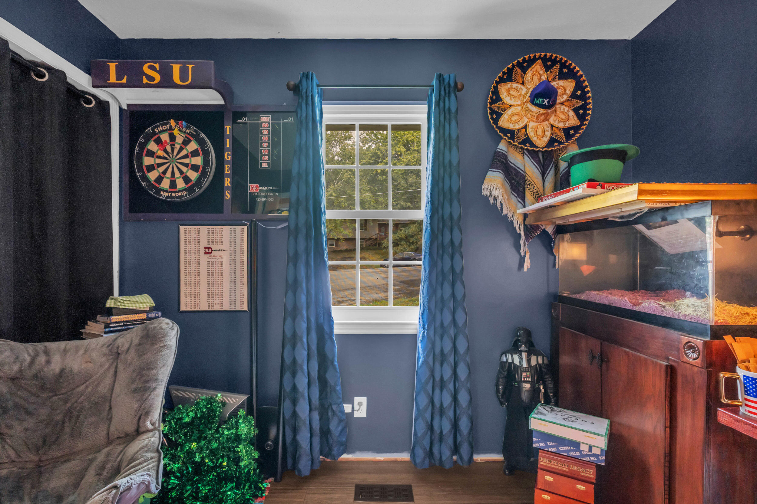 8002 Meadow Crest Lane