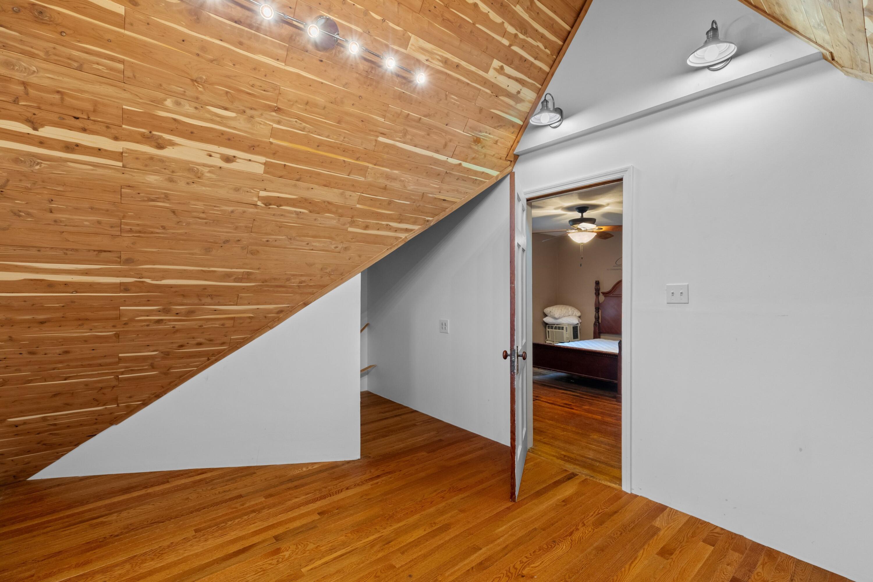 1575 Thompson Creek Road, Morristown